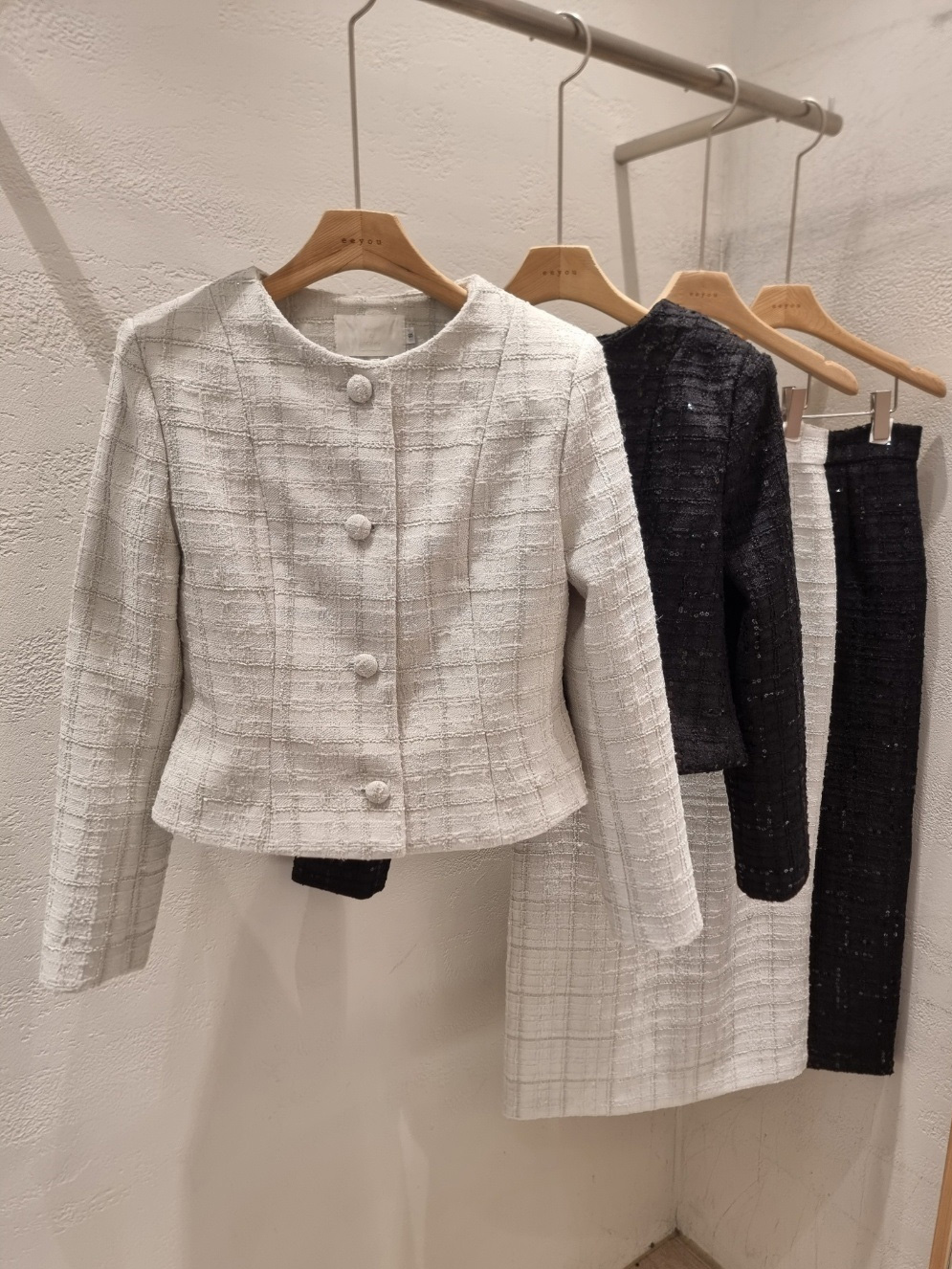 ツイードスパンコールラウンドネックノーカラースリット肩パッドロングセットアップスカートジャケット | 詳細画像20