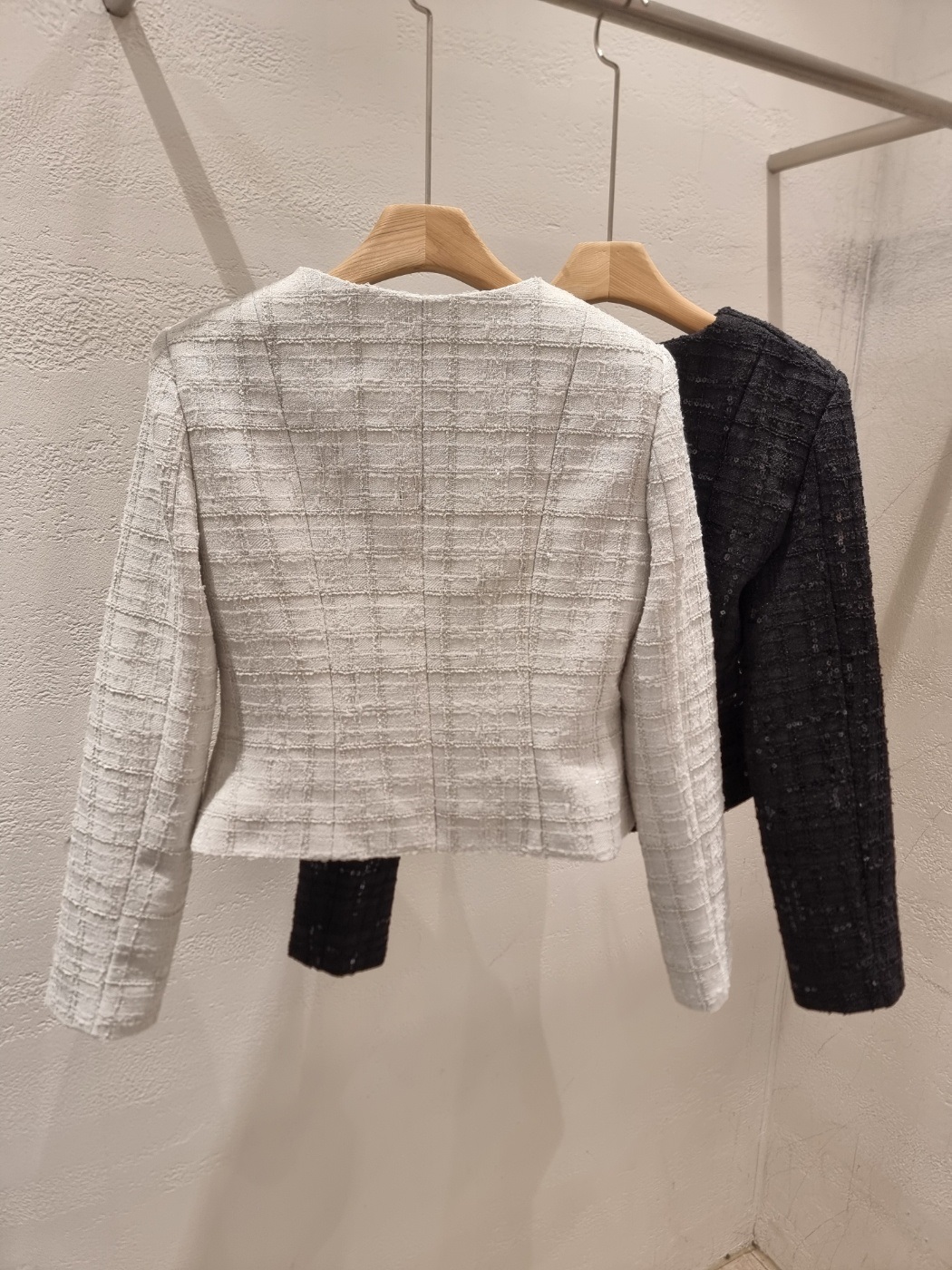 ツイードスパンコールラウンドネックノーカラー肩パッドジャケット | 詳細画像20