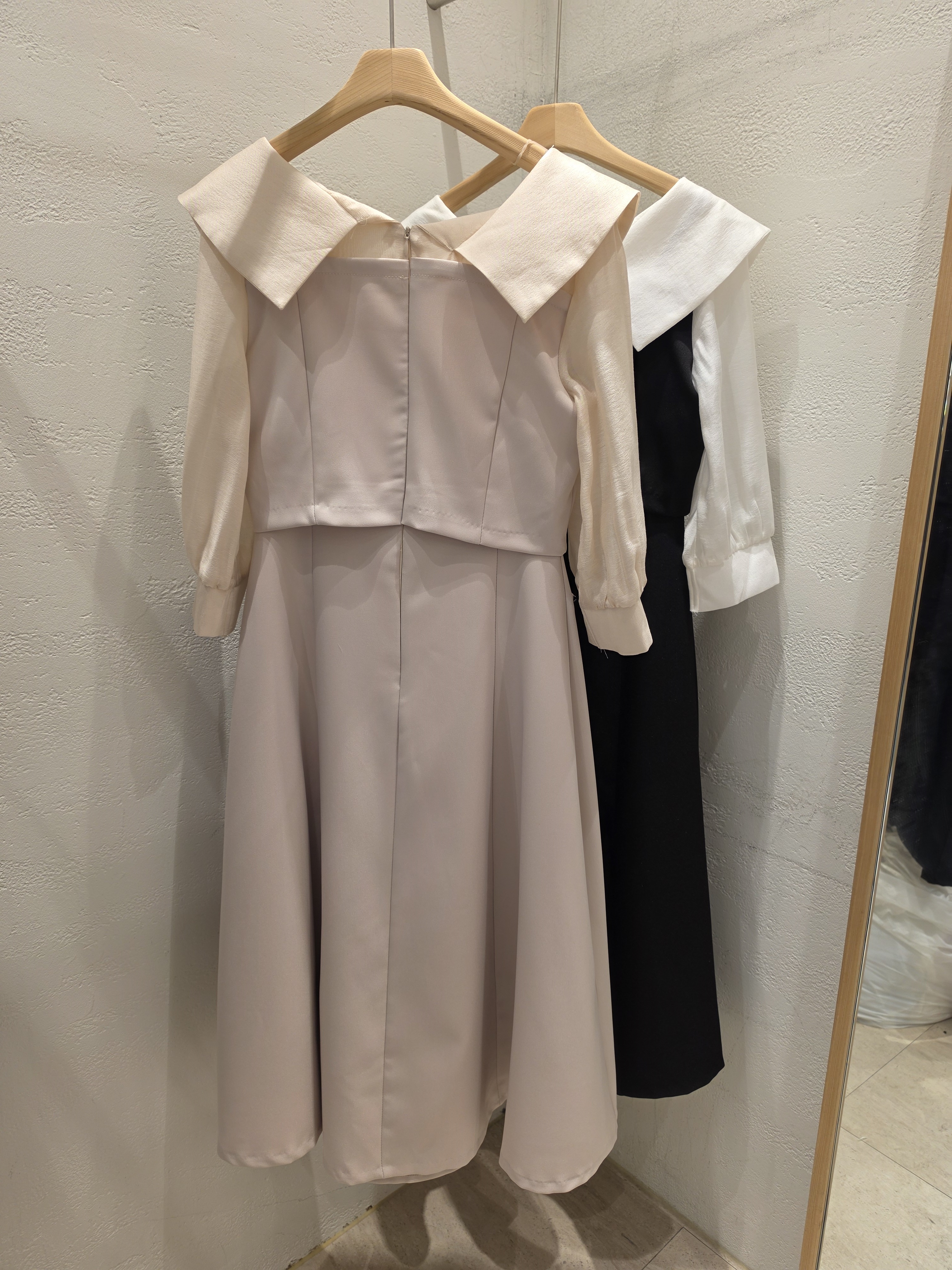 オープンカラーレイヤード風ロング7分袖フレアフェイクポケットワンピース | 詳細画像23