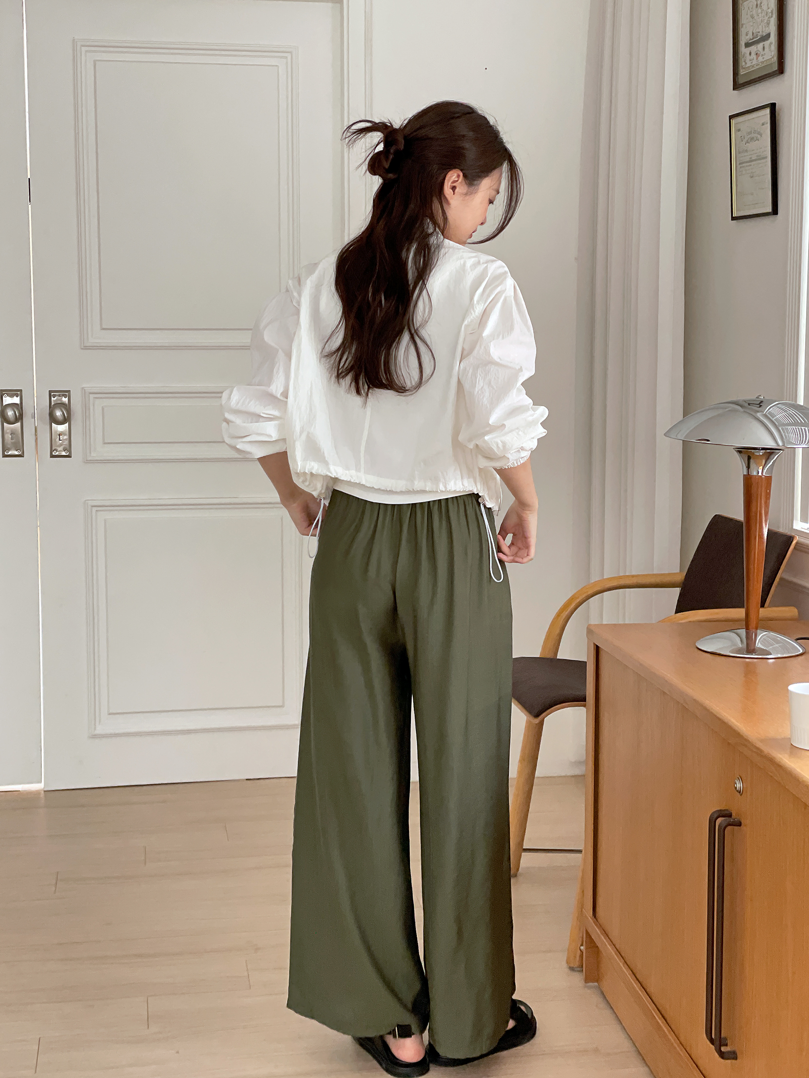 クールドローストリングポケットウエストゴム8分丈パンツ | 詳細画像12