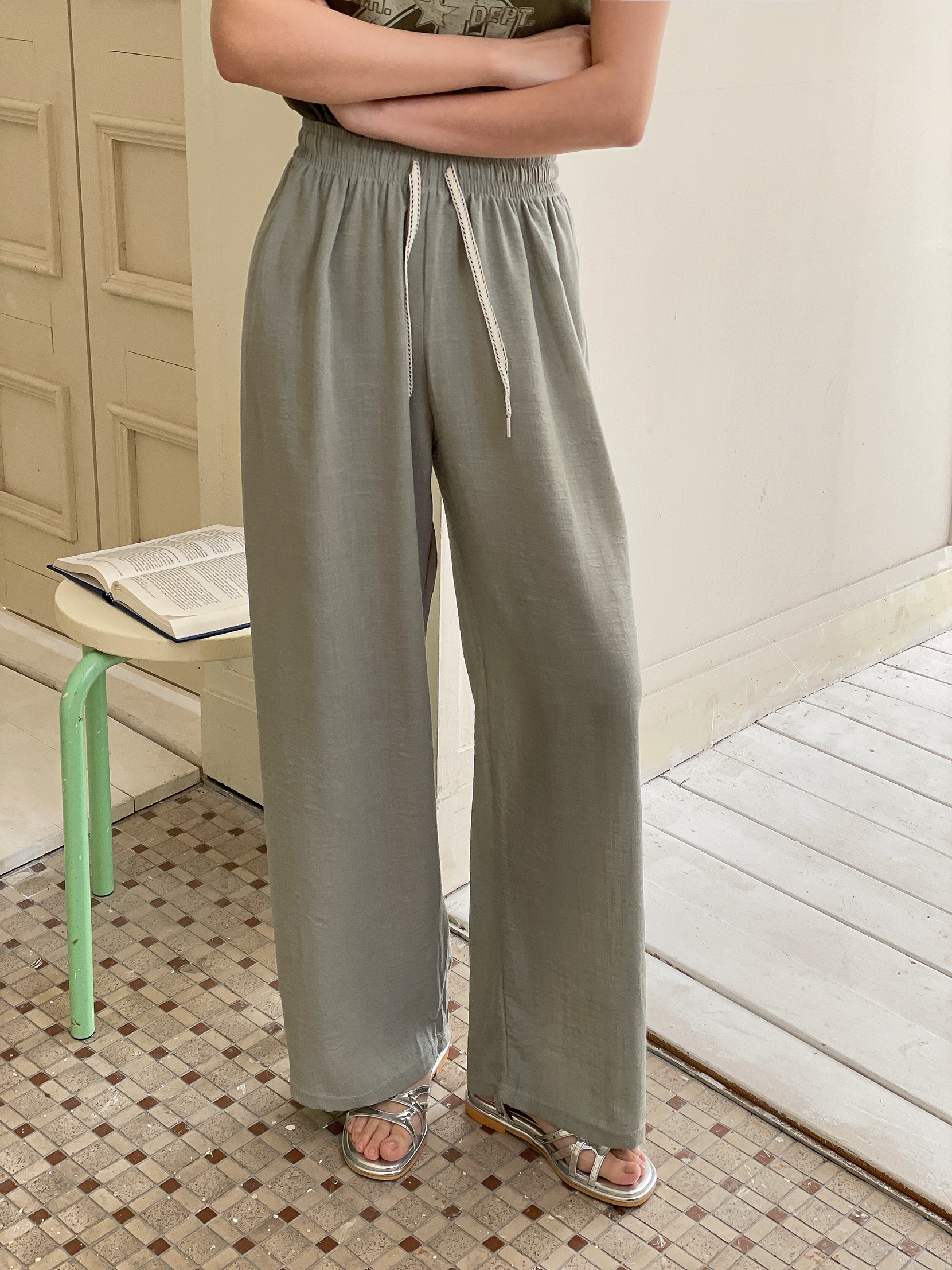 リネン混シャーリングドローストリングウエストゴムロングワイド無地パンツ | 詳細画像7