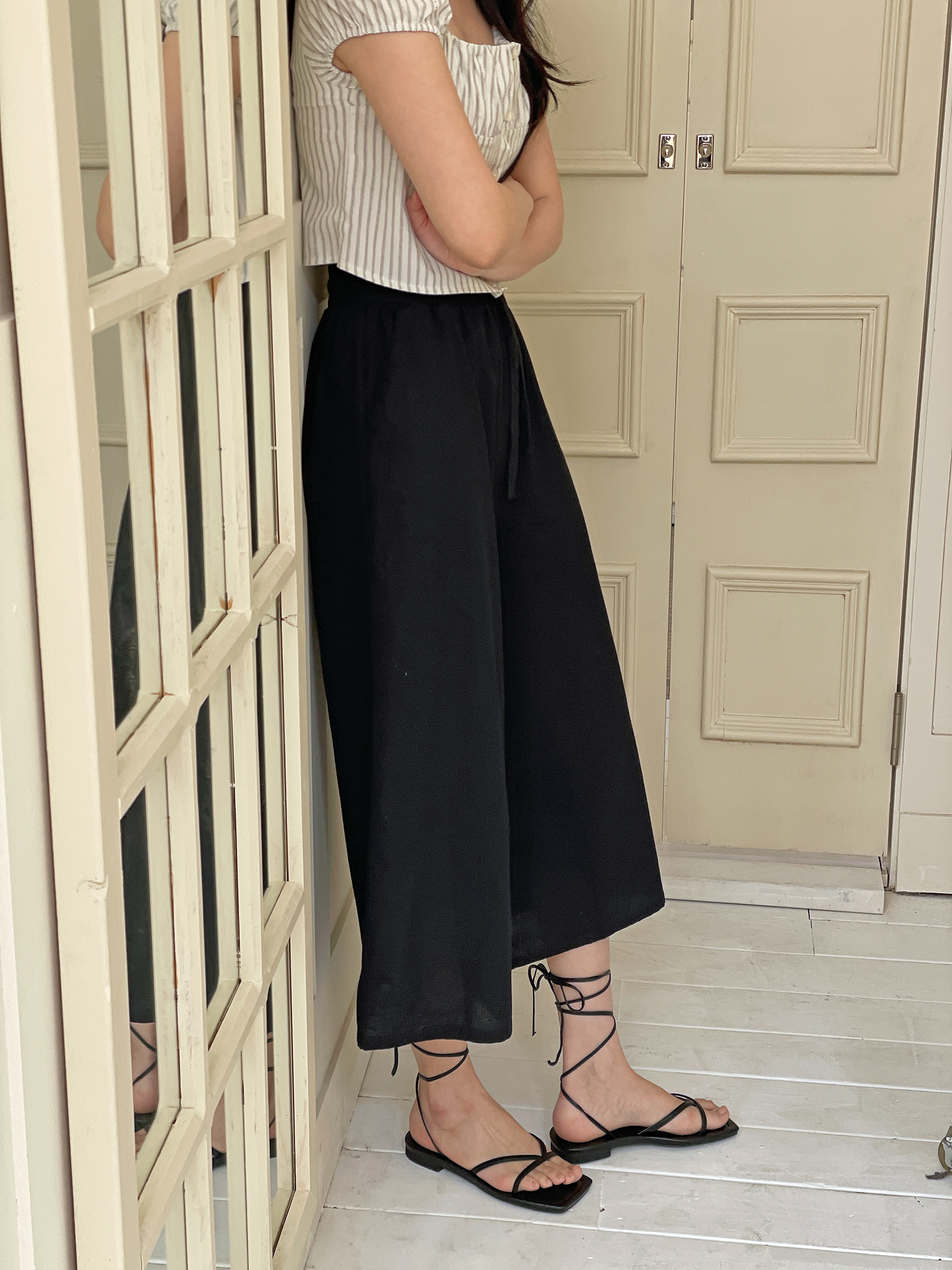 リネン混ドローストリングウエストゴムオーバーサイズボクシーフレアワイドビッグ8分丈無地パンツ | 詳細画像8