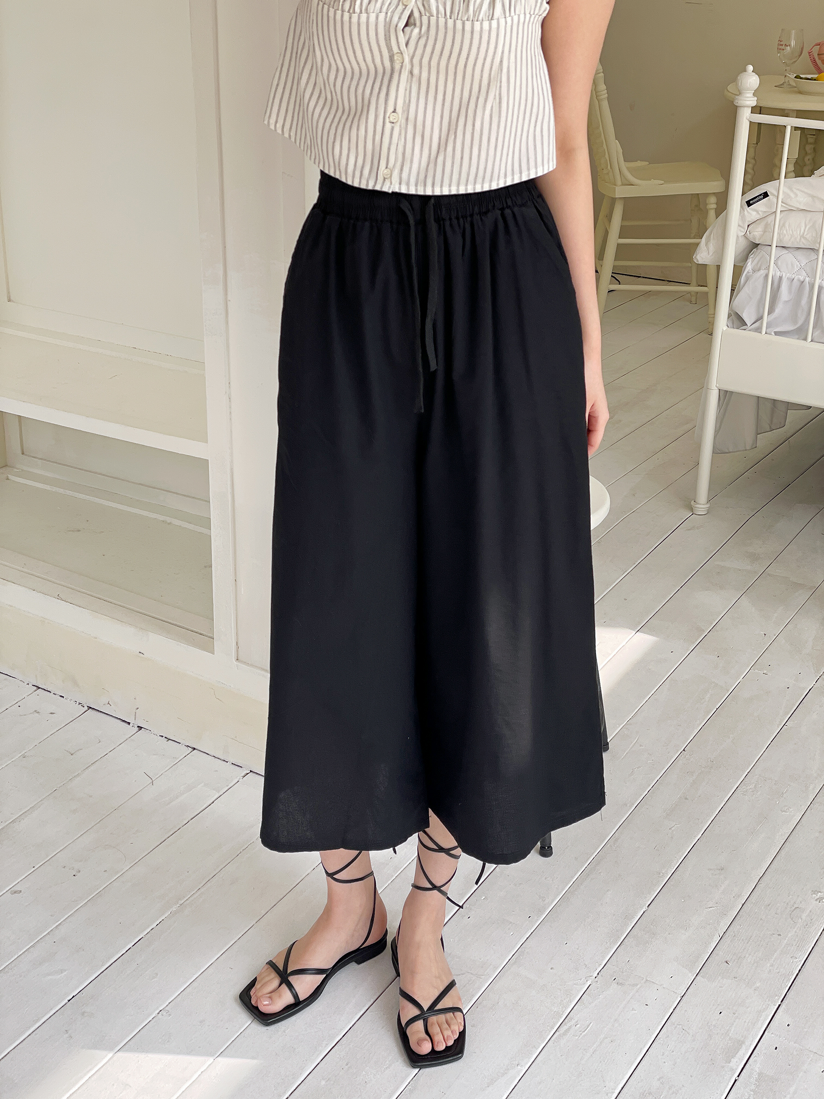 リネン混ドローストリングウエストゴムオーバーサイズボクシーフレアワイドビッグ8分丈無地パンツ | 詳細画像14