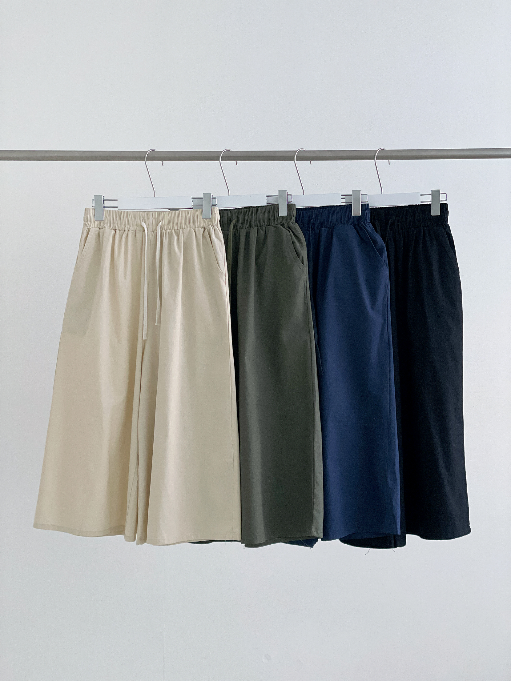 リネン混ドローストリングウエストゴムオーバーサイズボクシーフレアワイドビッグ8分丈無地パンツ | 詳細画像17