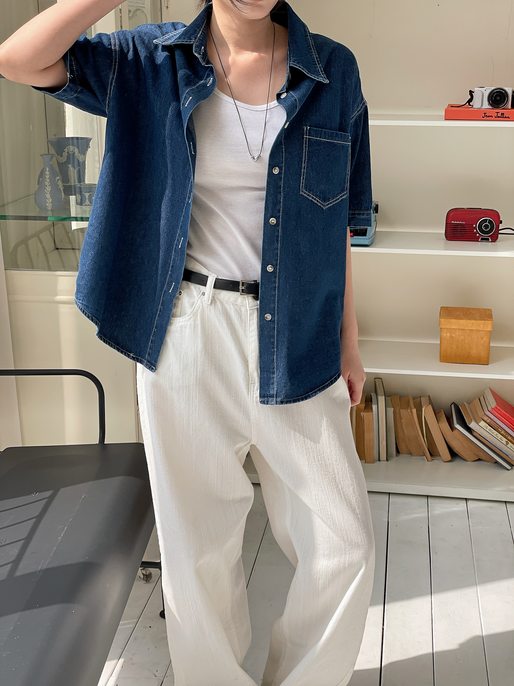 ノンウォッシュデニムボタンカラーオーバーサイズ半袖ハーフドロップショルダーライトブルーディープブルーシャツ | 詳細画像6