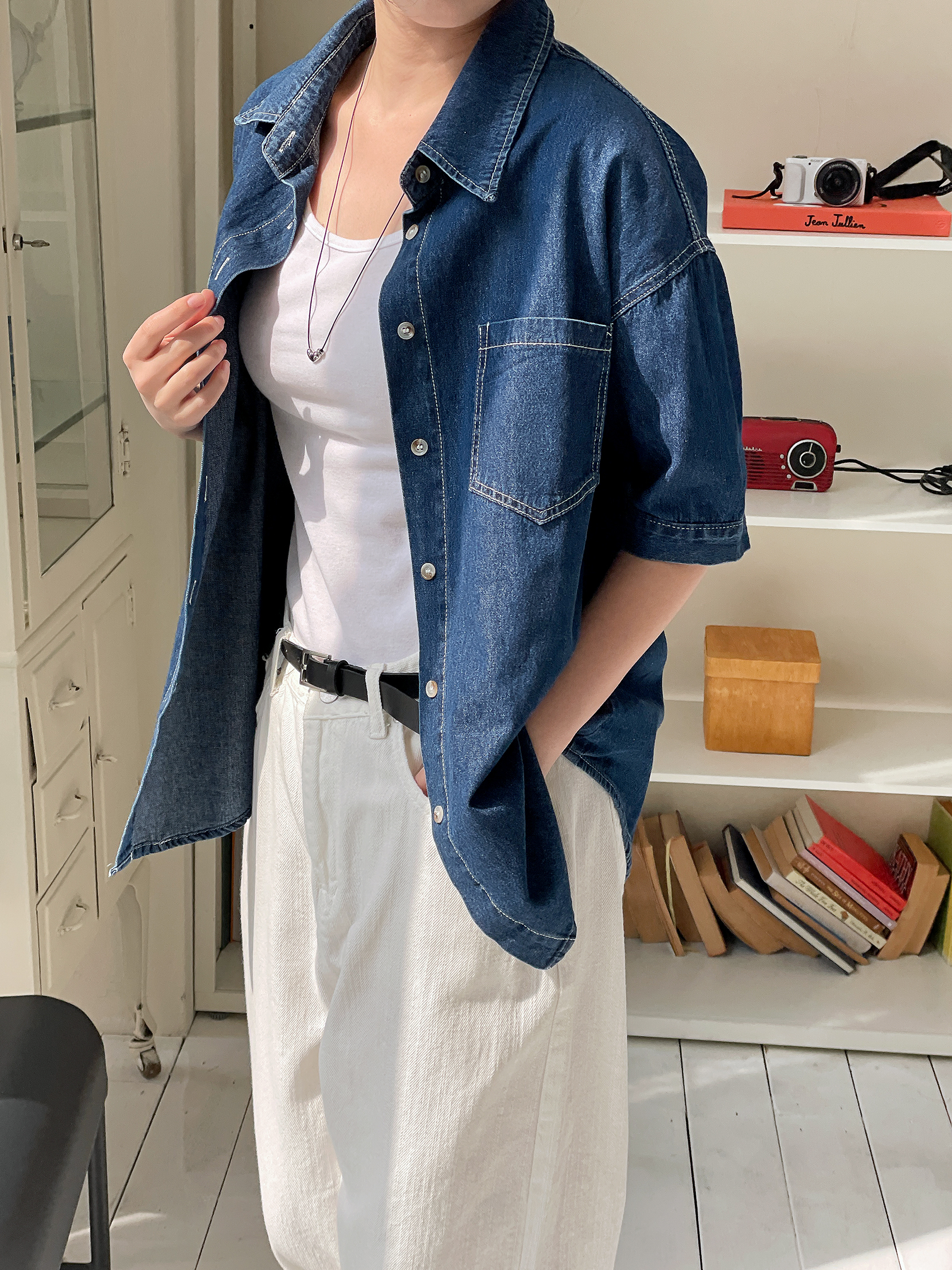 ノンウォッシュデニムボタンカラーオーバーサイズ半袖ハーフドロップショルダーライトブルーディープブルーシャツ | 詳細画像7