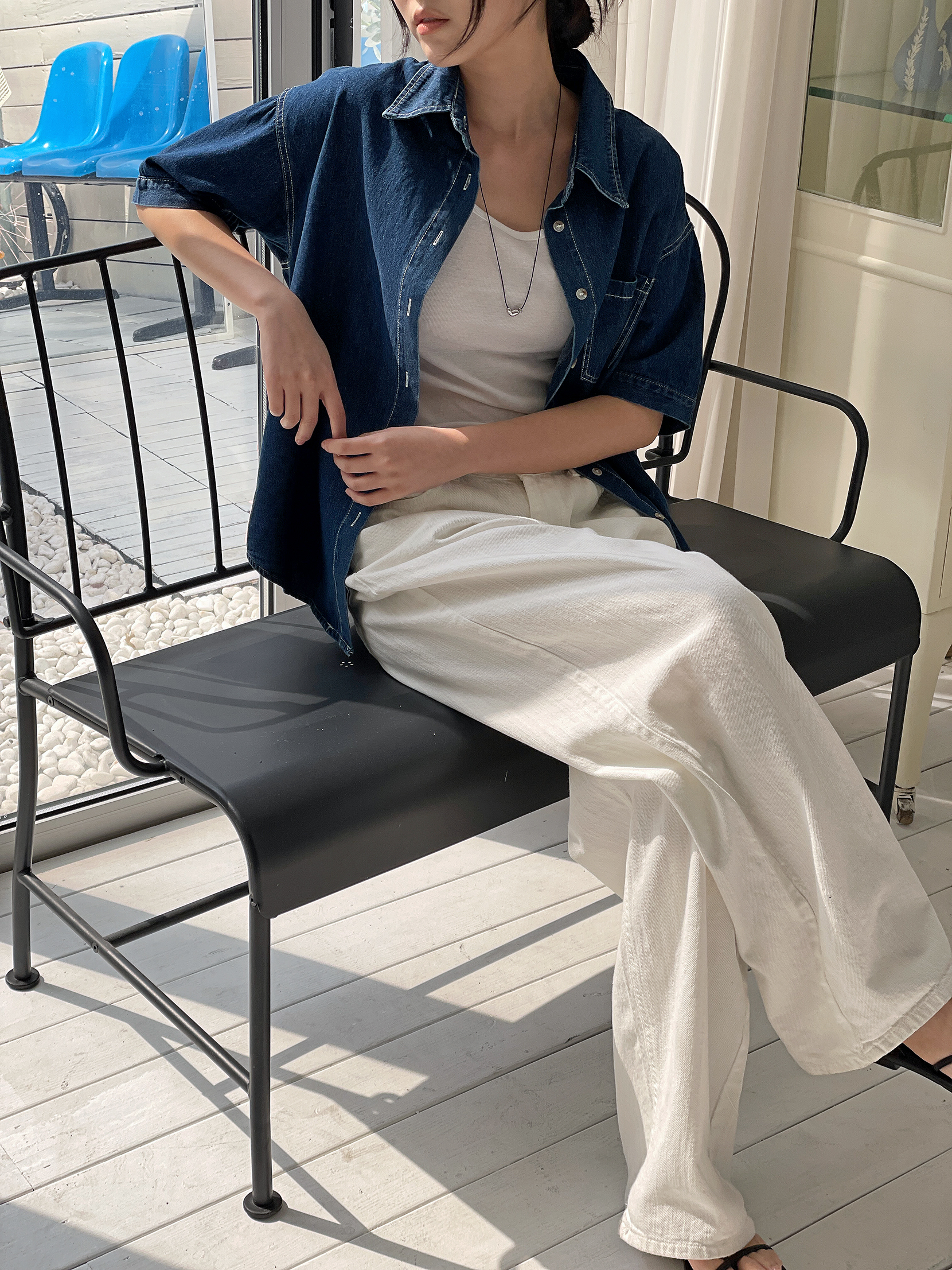 ノンウォッシュデニムボタンカラーオーバーサイズ半袖ハーフドロップショルダーライトブルーディープブルーシャツ | 詳細画像8