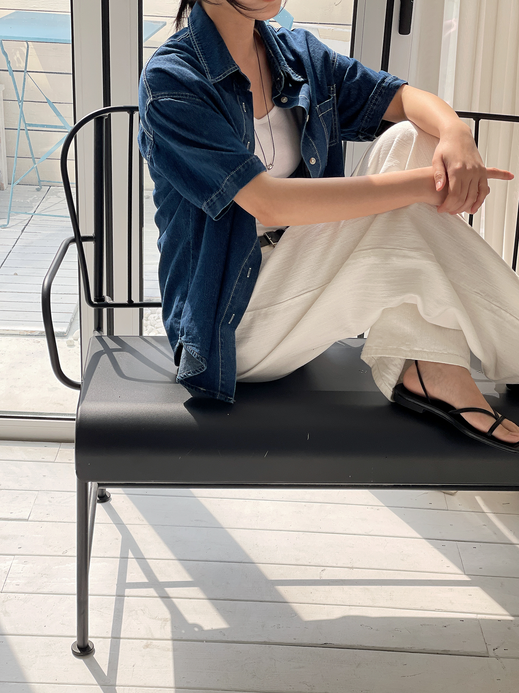 ノンウォッシュデニムボタンカラーオーバーサイズ半袖ハーフドロップショルダーライトブルーディープブルーシャツ | 詳細画像13