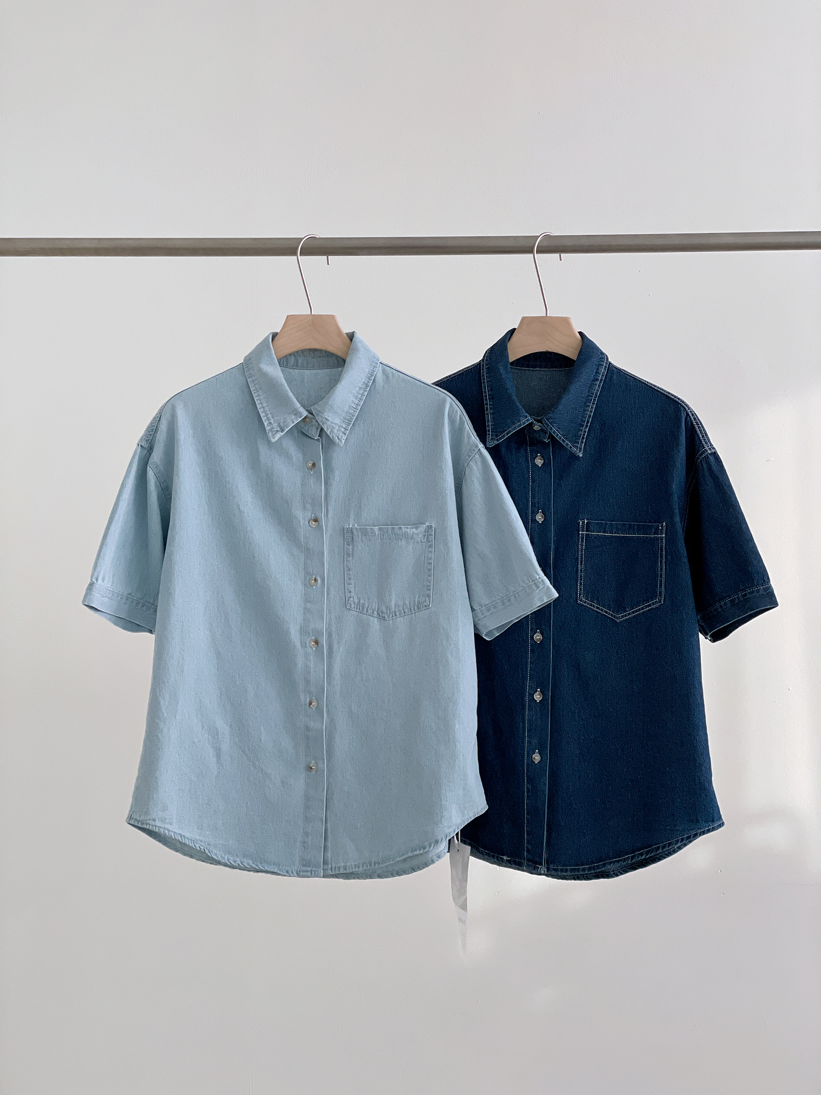 ノンウォッシュデニムボタンカラーオーバーサイズ半袖ハーフドロップショルダーライトブルーディープブルーシャツ | 詳細画像17