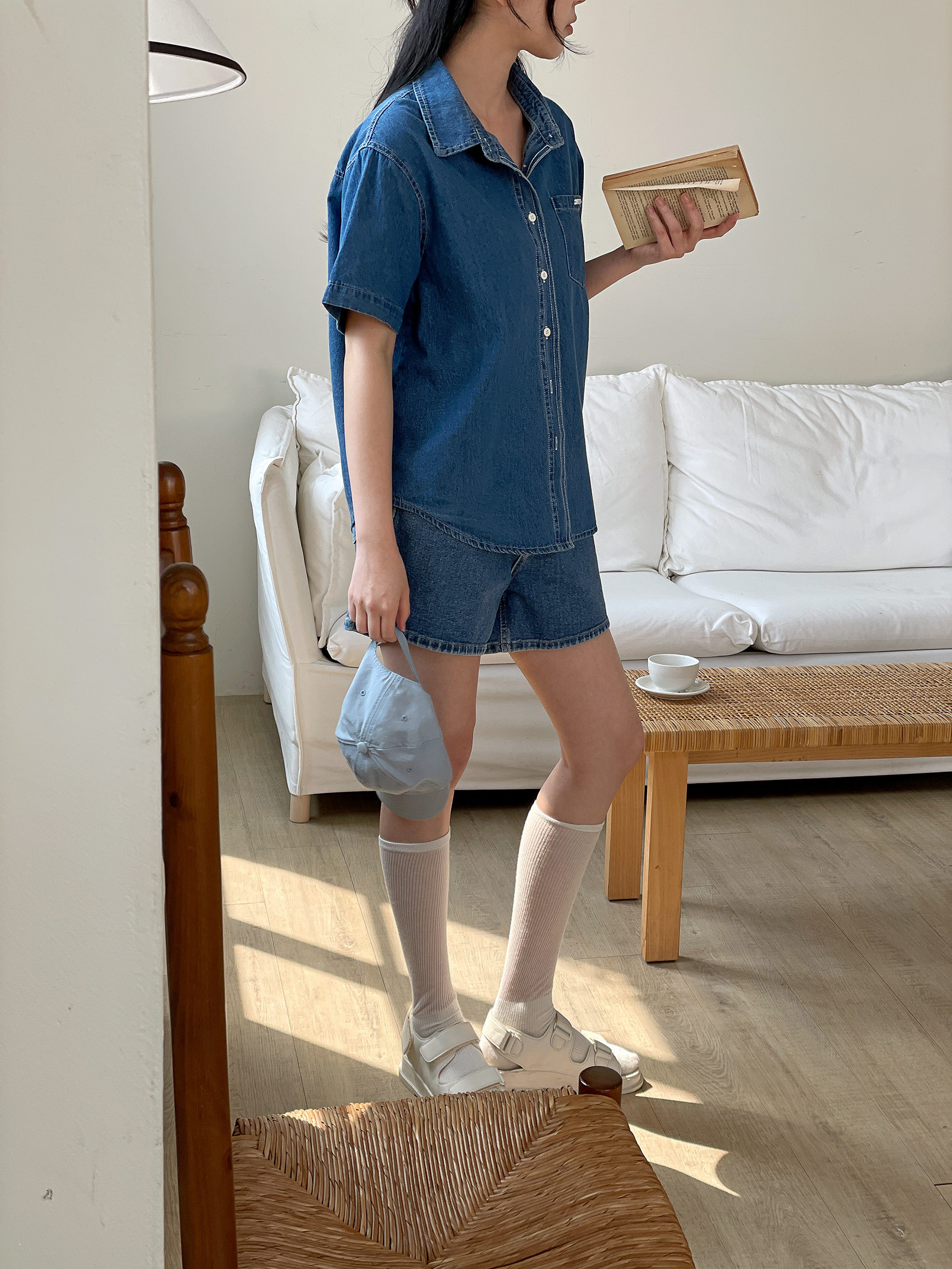 ノンウォッシュデニムボタンオーバーサイズ半袖ワンポケットペンダントライトブルーディープブルーシャツ | 詳細画像10