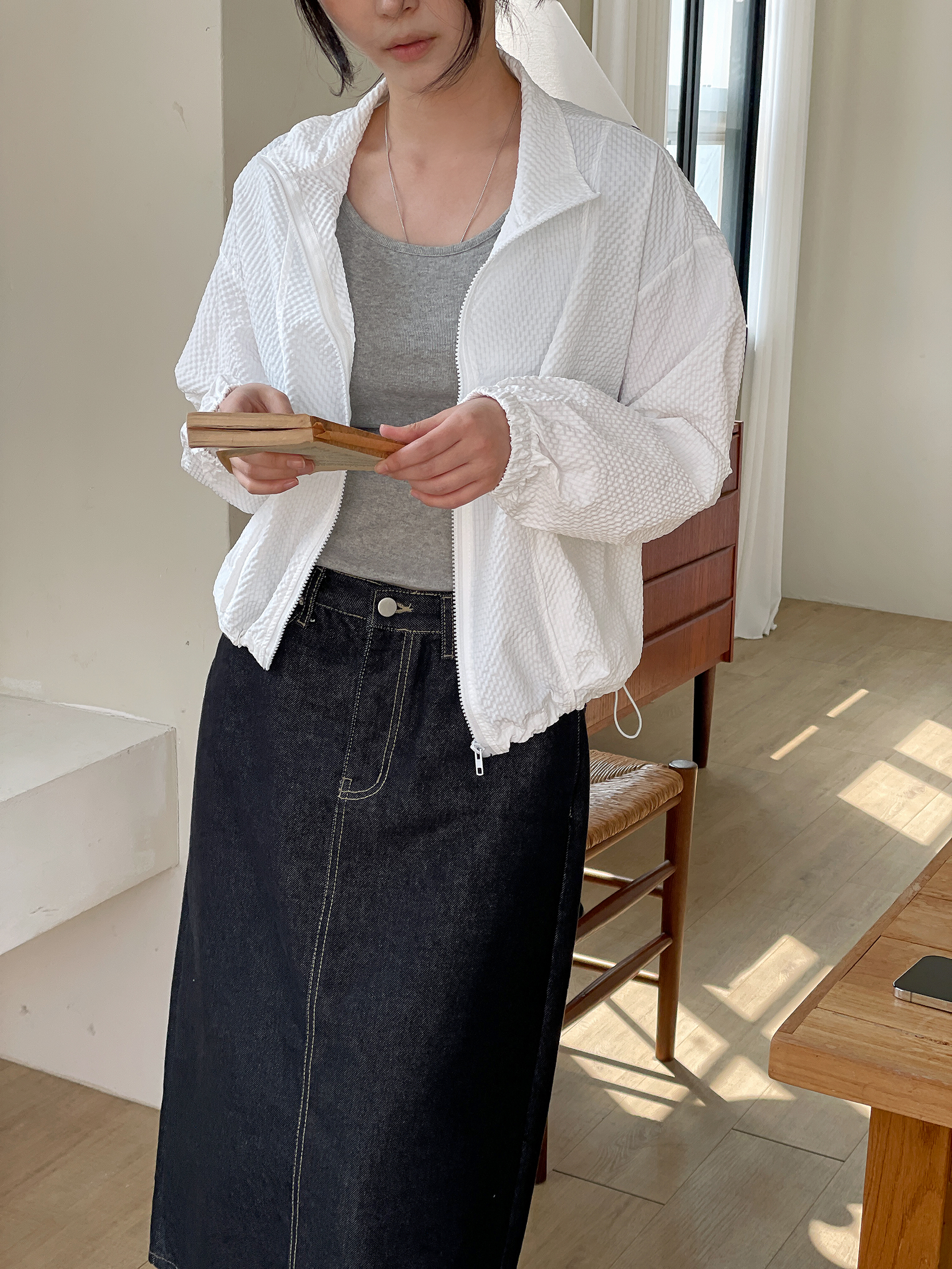 エンボスジップアップハイネックラインルーズ長袖フラップポケットドロップショルダージャンパー | 詳細画像6