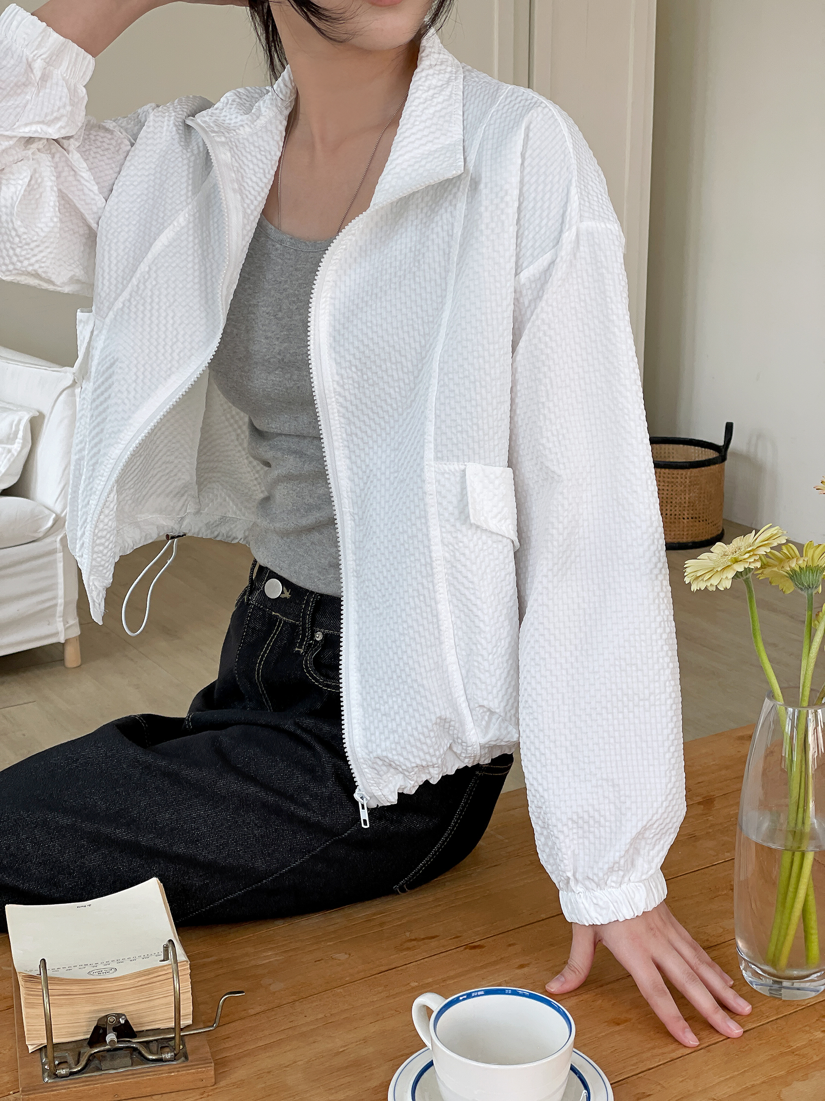 エンボスジップアップハイネックラインルーズ長袖フラップポケットドロップショルダージャンパー | 詳細画像13