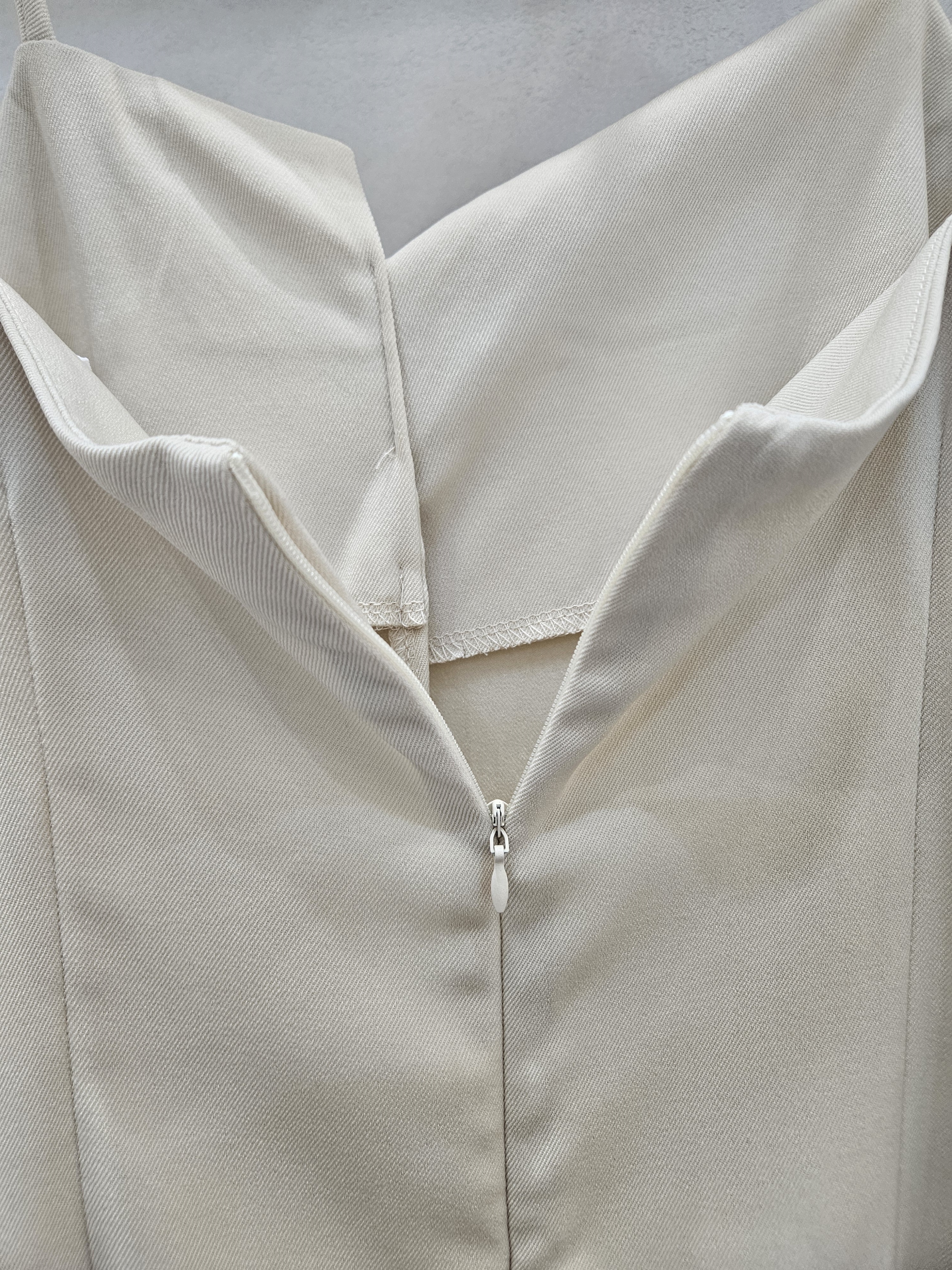 ジップアップストラップスリットラインアンバランスHライン(ロング丈)無地キャミワンピース | 詳細画像21