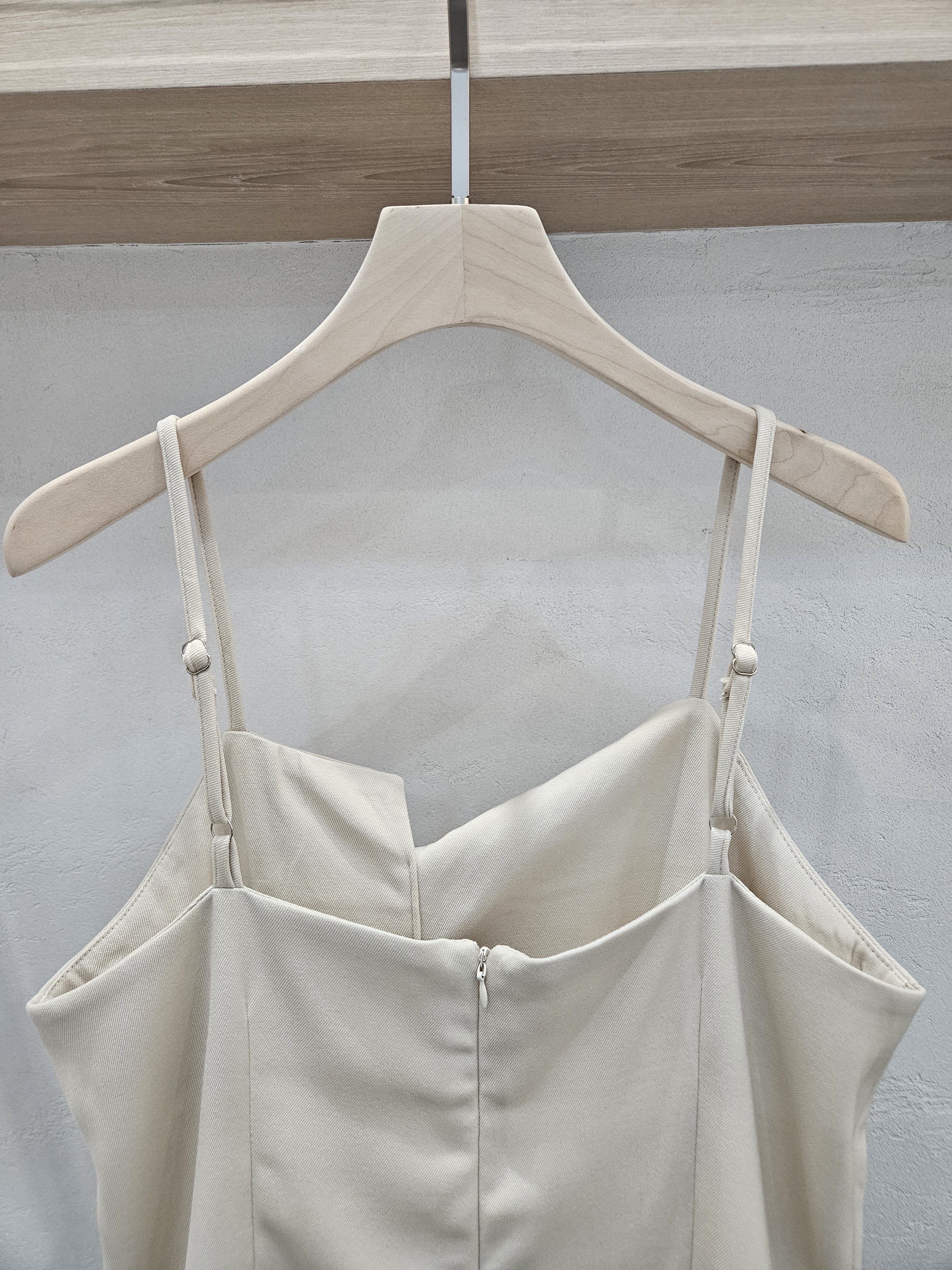 ジップアップストラップスリットラインアンバランスHライン(ロング丈)無地キャミワンピース | 詳細画像22