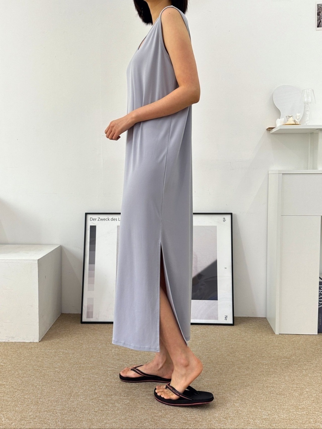 VネックスリットマキシHライン(ロング丈)無地ワンピースノースリワンピース | 詳細画像13