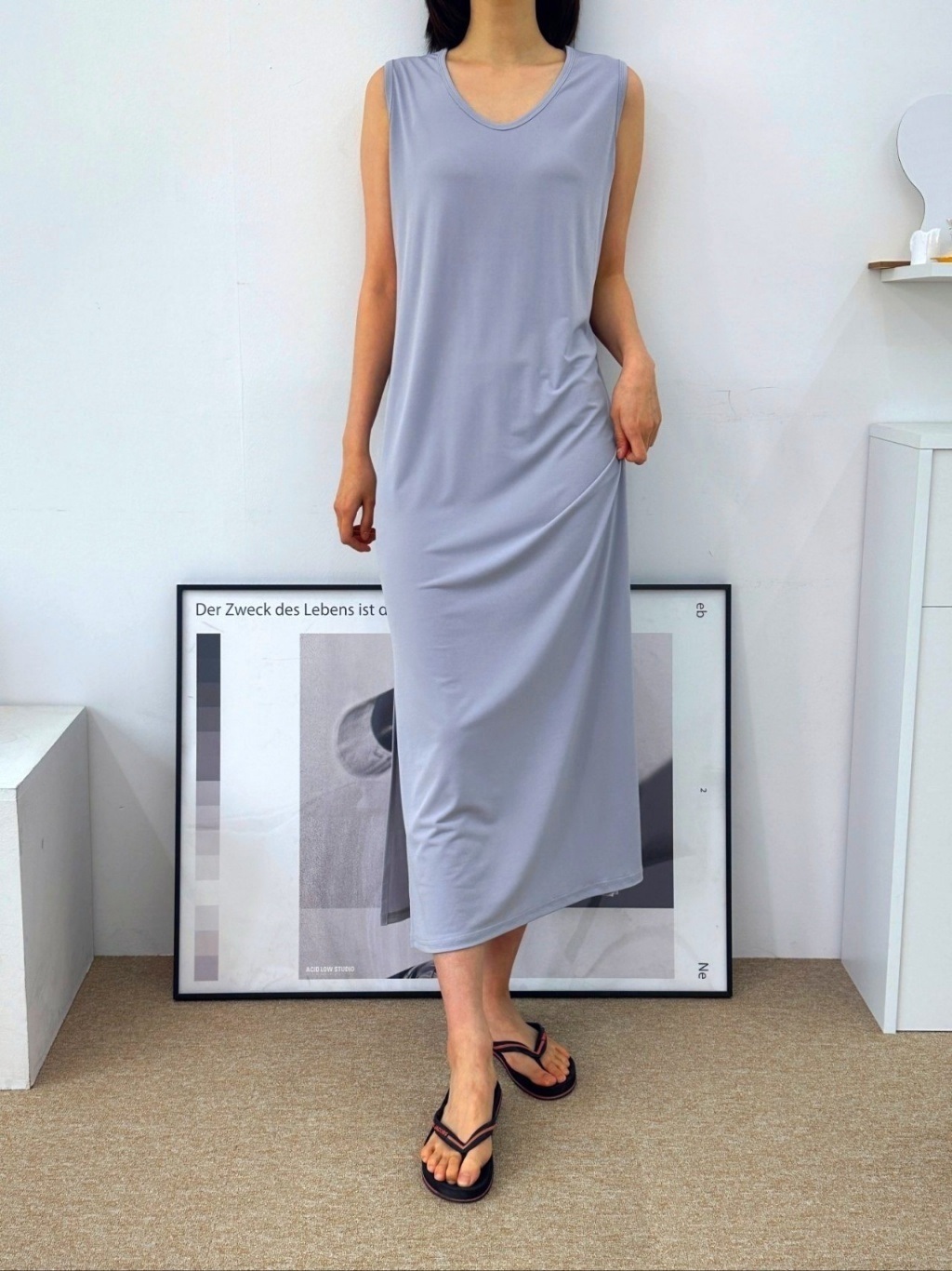 VネックスリットマキシHライン(ロング丈)無地ワンピースノースリワンピース | 詳細画像16