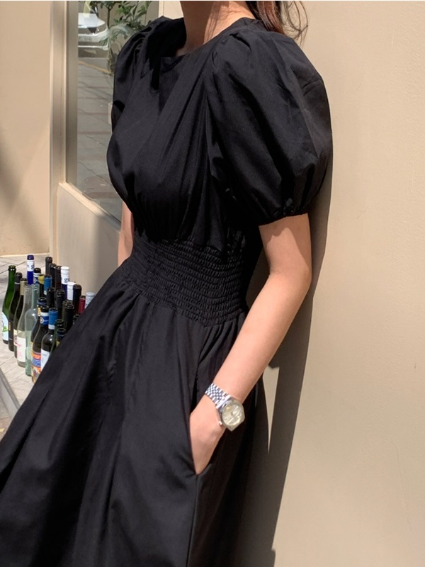 ラウンドネックシャーリングウエストゴムパフスリーブロング半袖フレアAライン無地ワンピース | 詳細画像5