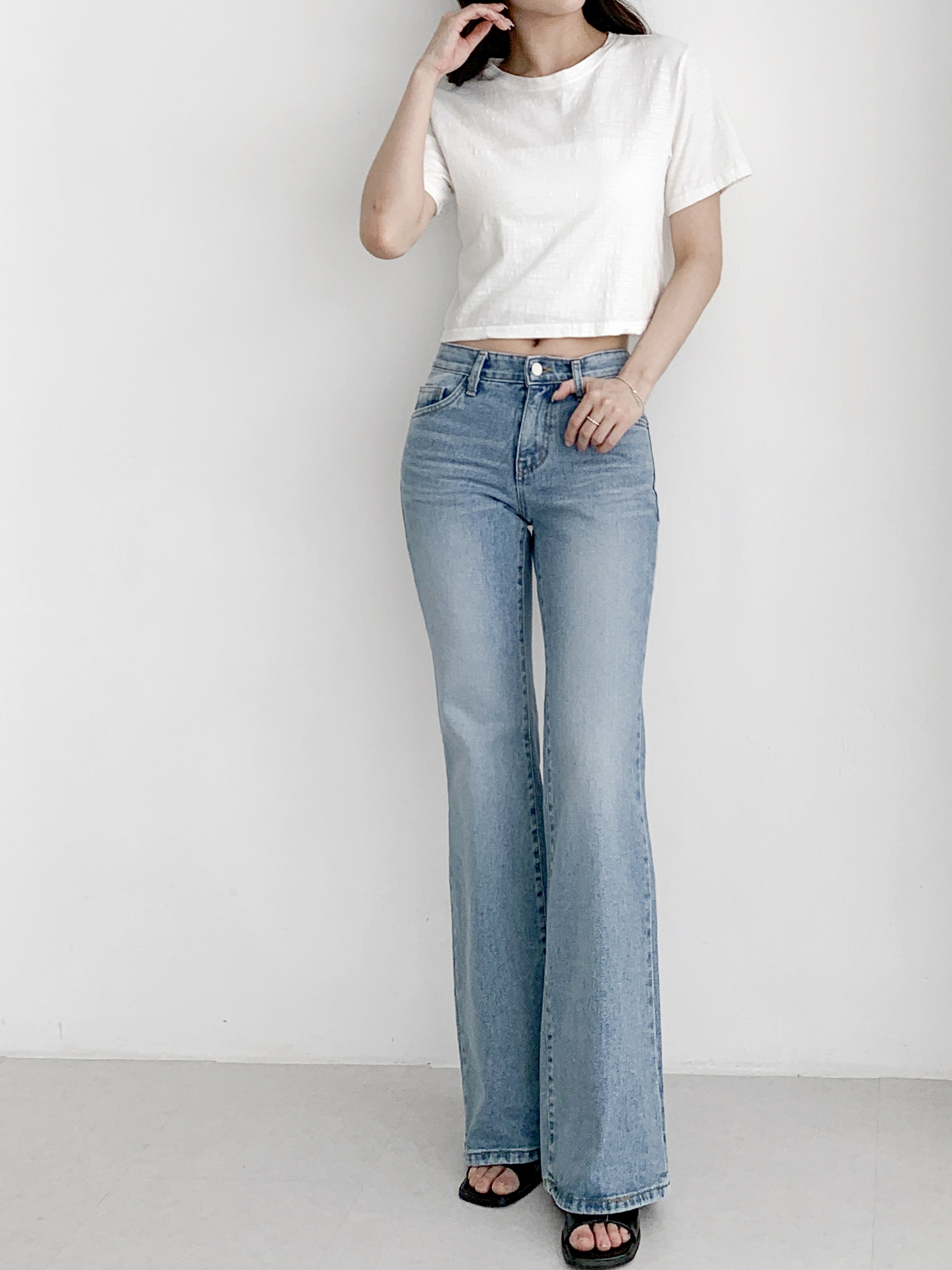 デニムジップアップバックルウォッシングポケットローライズスリムループバックポケットブーツカットライトブルーデニムパンツ | 詳細画像12