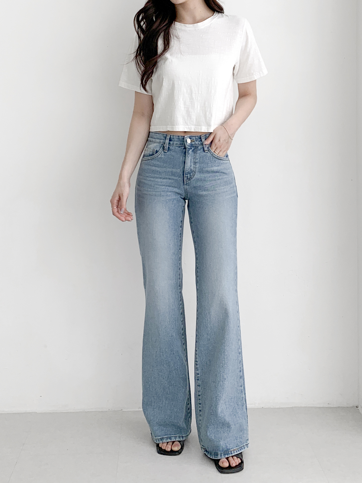 デニムジップアップバックルウォッシングポケットローライズスリムループバックポケットブーツカットライトブルーデニムパンツ | 詳細画像9