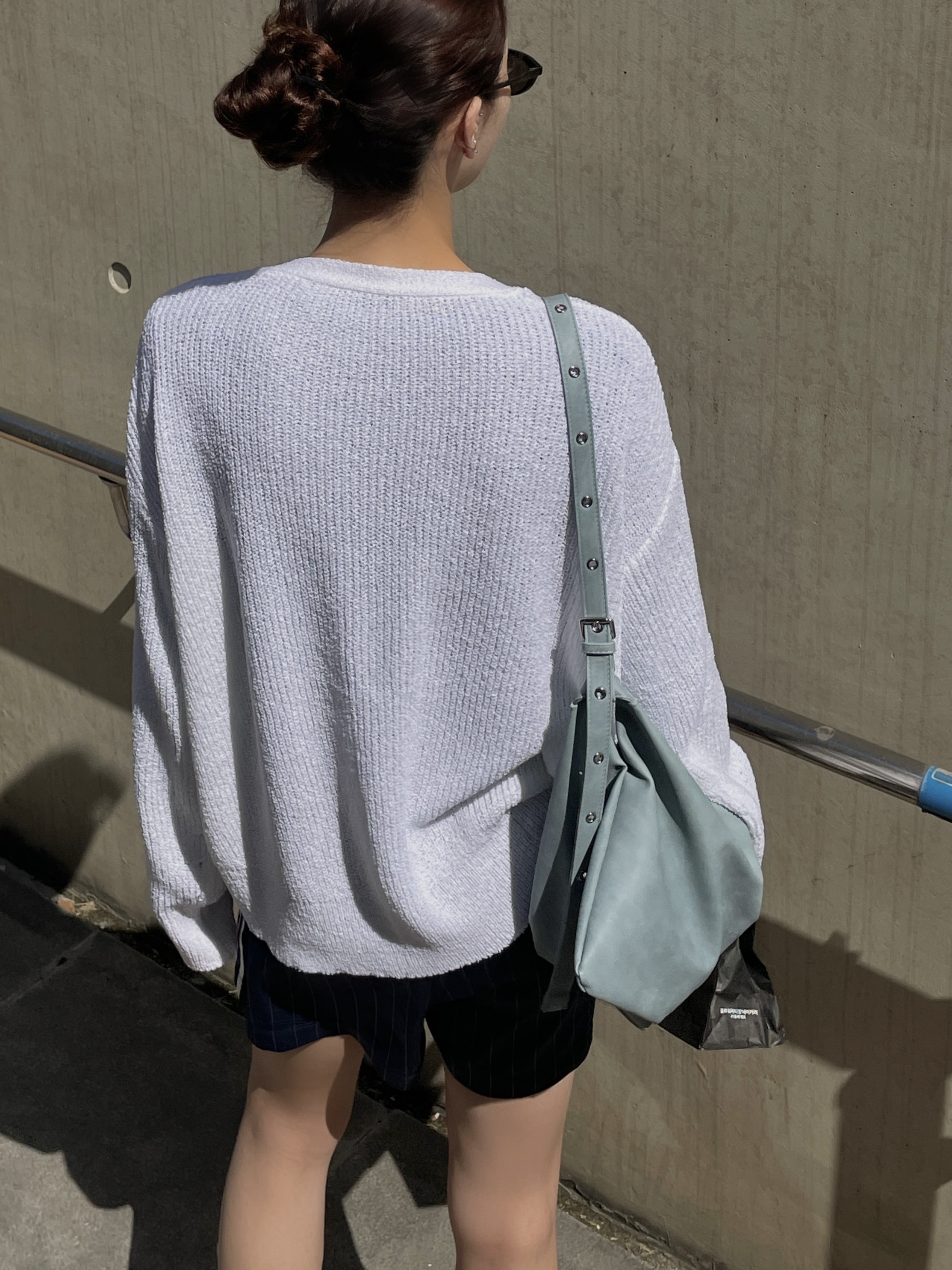 リブアクリルボタンVネックルーズ長袖ドロップショルダー無地カーディガン | 詳細画像2