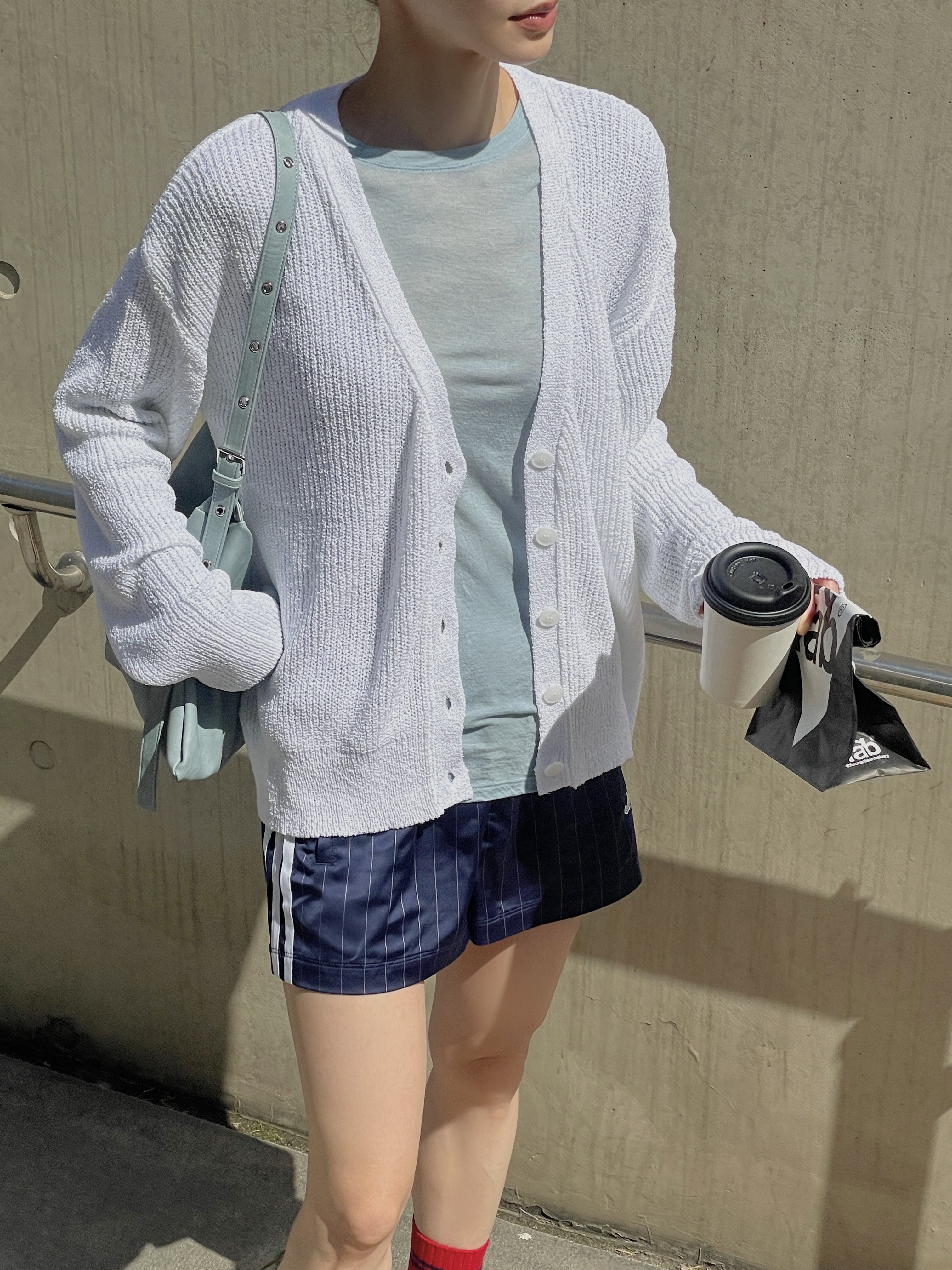 リブアクリルボタンVネックルーズ長袖ドロップショルダー無地カーディガン | 詳細画像5