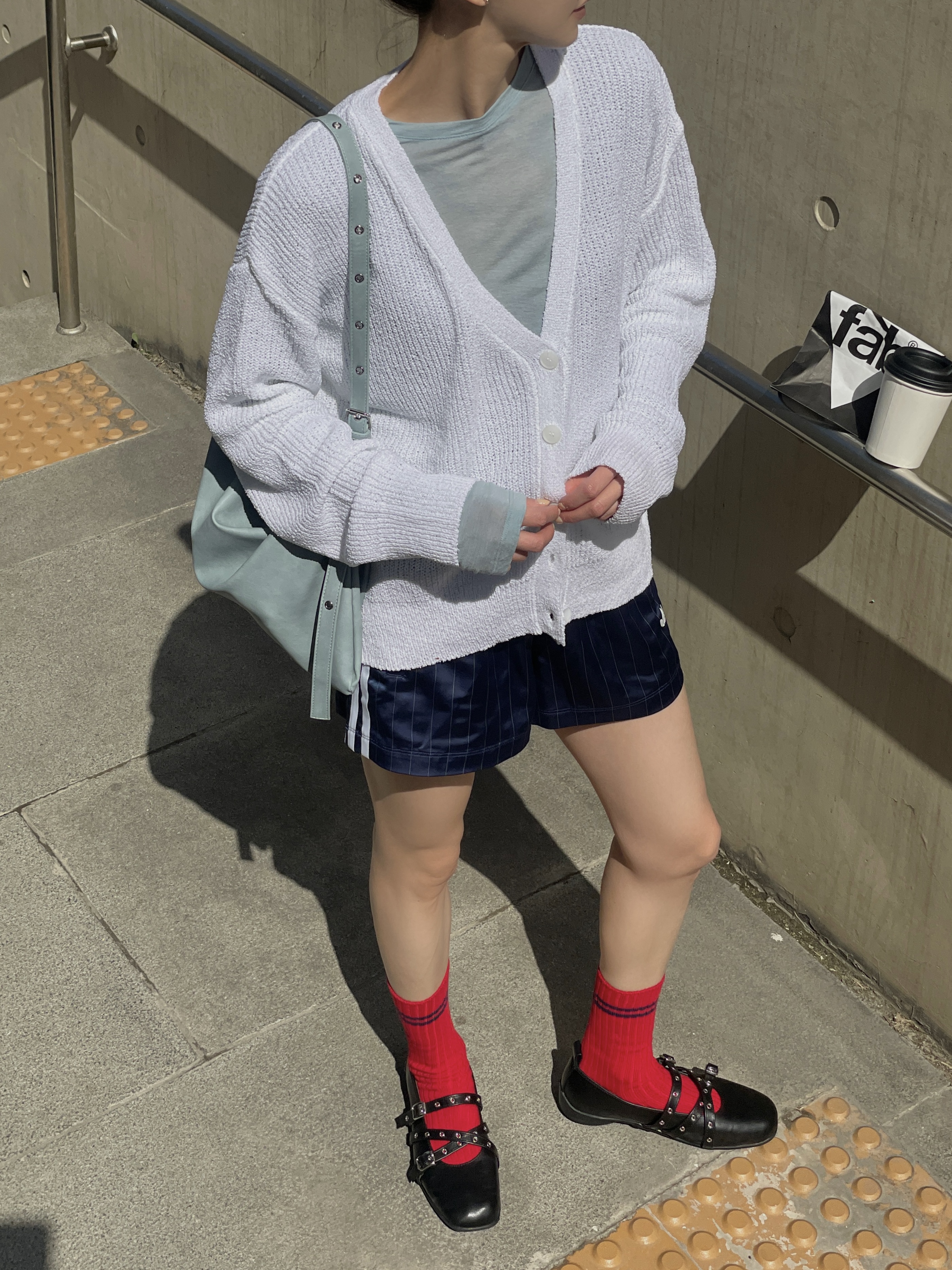 リブアクリルボタンVネックルーズ長袖ドロップショルダー無地カーディガン | 詳細画像9