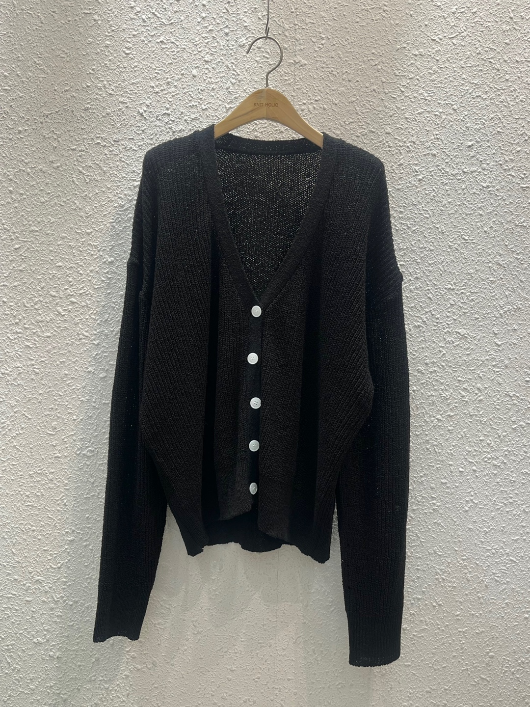 リブアクリルボタンVネックルーズ長袖ドロップショルダー無地カーディガン | 詳細画像11