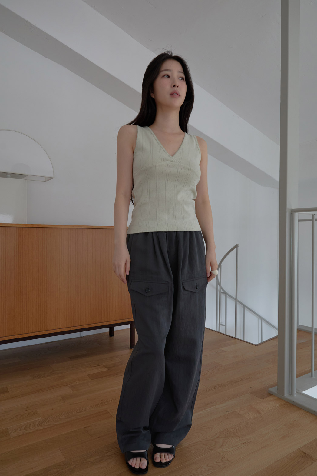 コットンVネックベーシッククロップドレースノースリーブSS | 詳細画像5