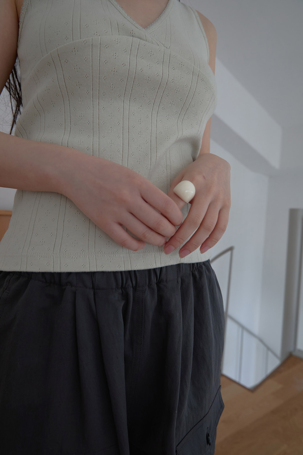 コットンVネックベーシッククロップドレースノースリーブSS | 詳細画像13