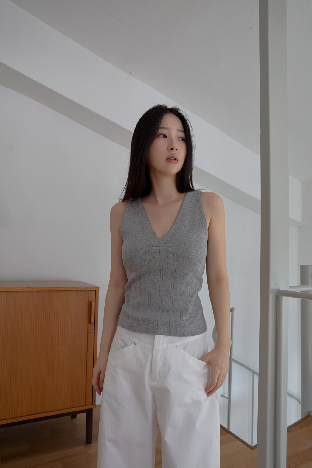 コットンVネックベーシッククロップドレースノースリーブSS | 詳細画像23