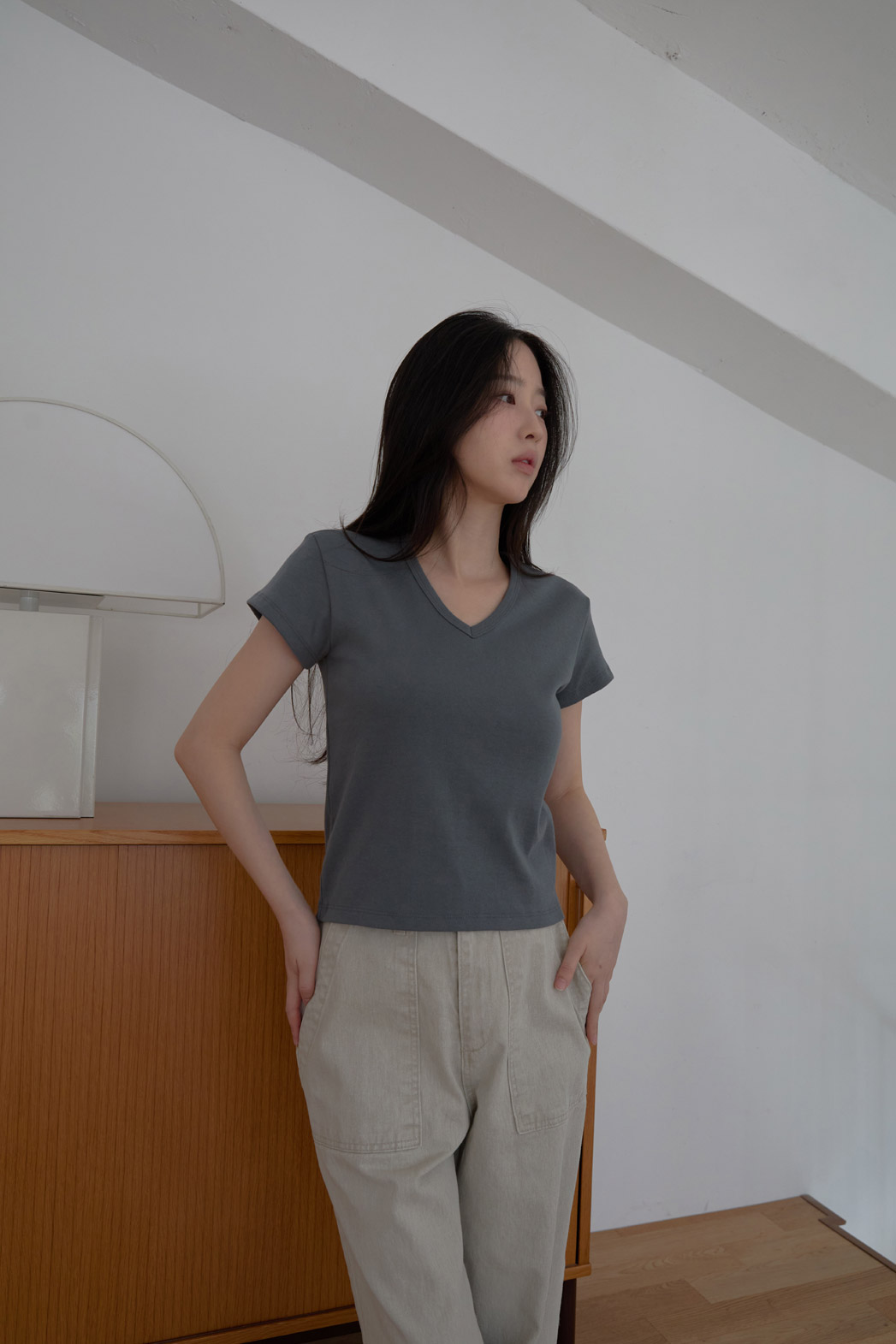 コットンVネッククロップドスリム無地TシャツSS | 詳細画像2