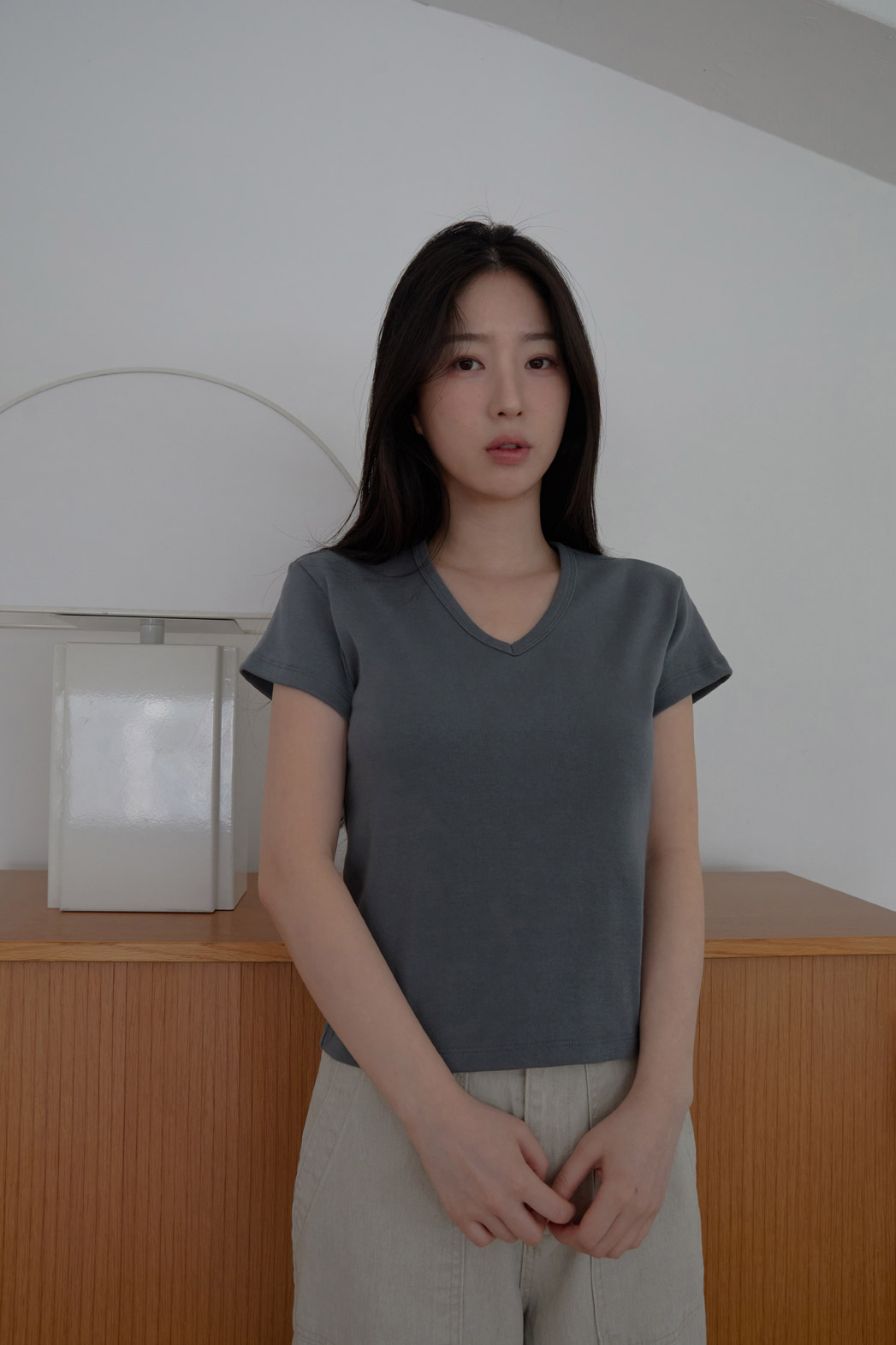 コットンVネッククロップドスリム無地TシャツSS | 詳細画像9