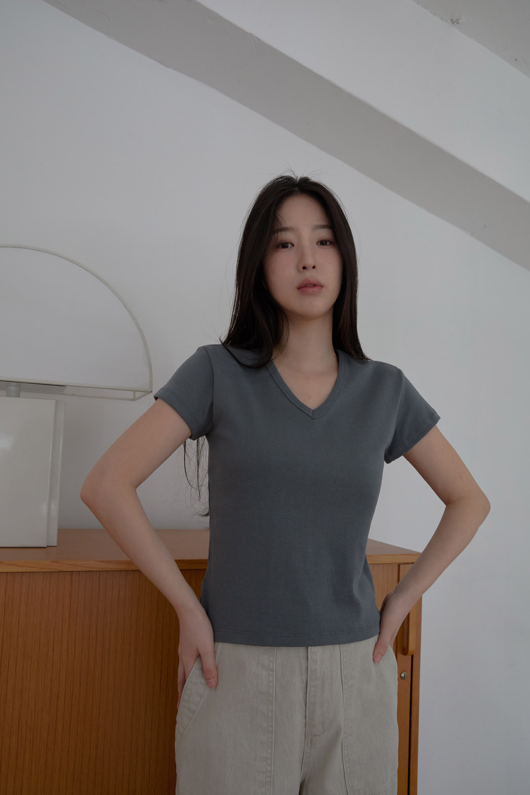 コットンVネッククロップドスリム無地TシャツSS | 詳細画像10