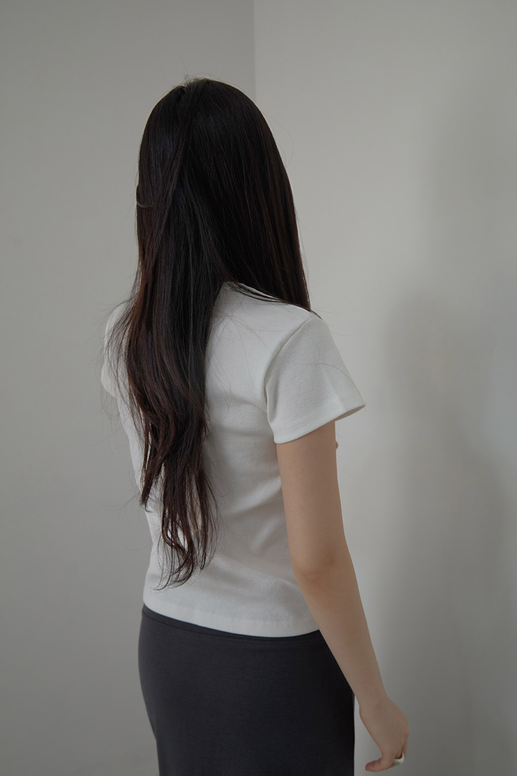 コットンVネッククロップドスリム無地TシャツSS | 詳細画像12