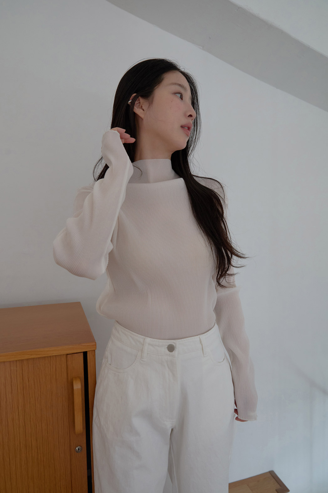 シースルーハイネックプリーツ無地ブラウスSS | 詳細画像3