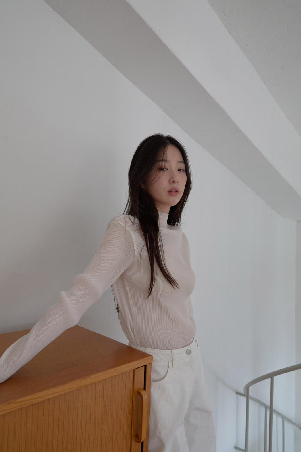 シースルーハイネックプリーツ無地ブラウスSS | 詳細画像15