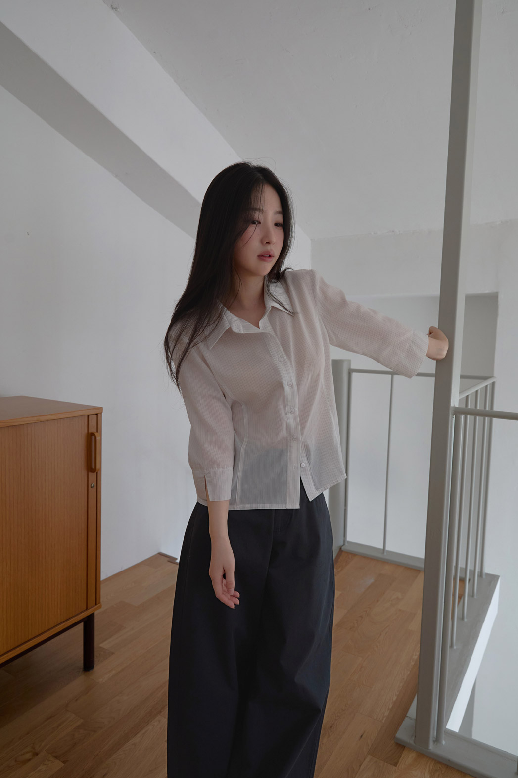 シースルーカラーベーシック7分袖セミクロップドストライプシャツSS | 詳細画像13