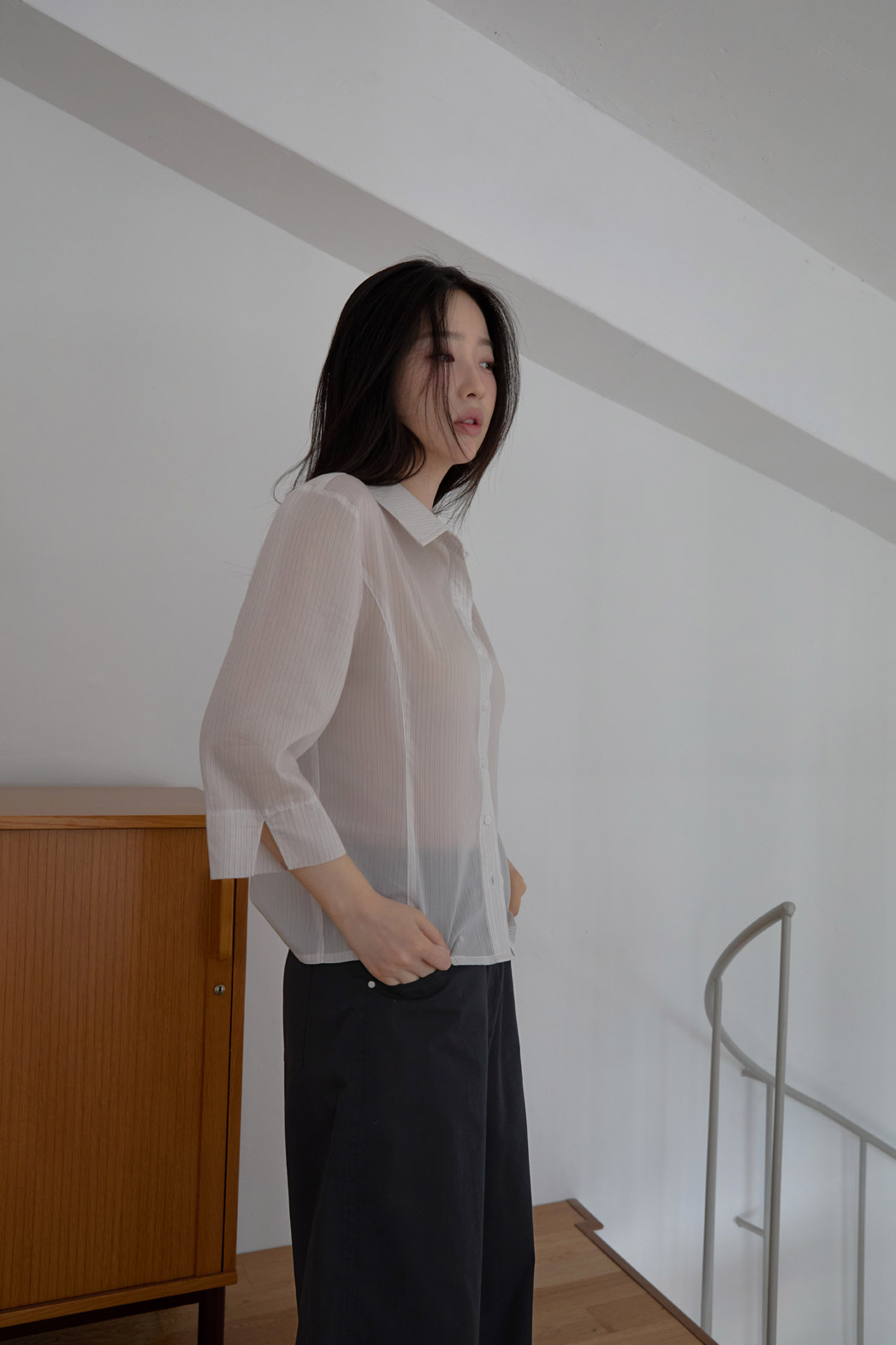 シースルーカラーベーシック7分袖セミクロップドストライプシャツSS | 詳細画像14