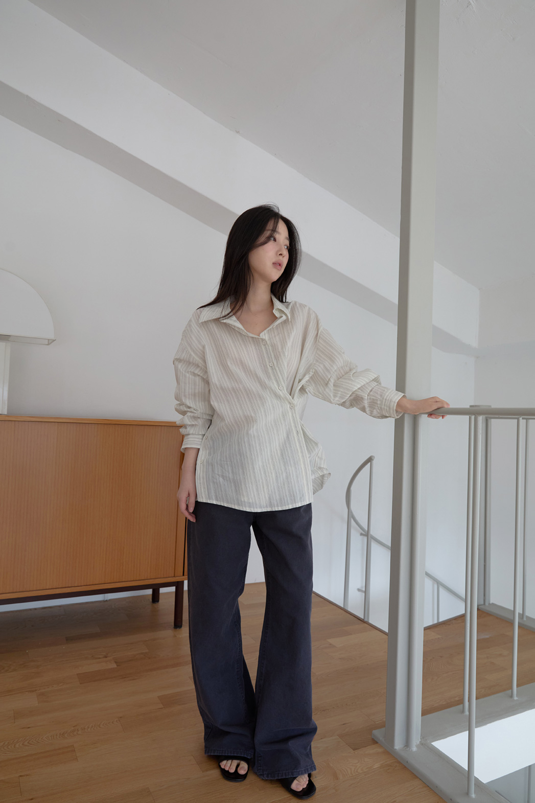 コットンカラーラップベーシックオーバーサイズストライプシャツSS | 詳細画像15