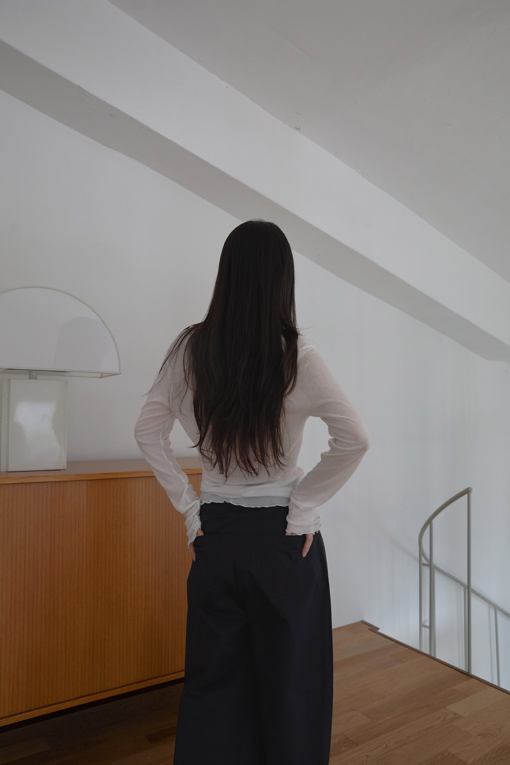 シースルーコットンボタンセミクロップド無地カーディガンSS | 詳細画像5