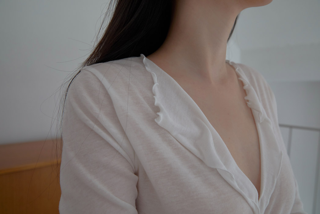 シースルーコットンボタンセミクロップド無地カーディガンSS | 詳細画像17