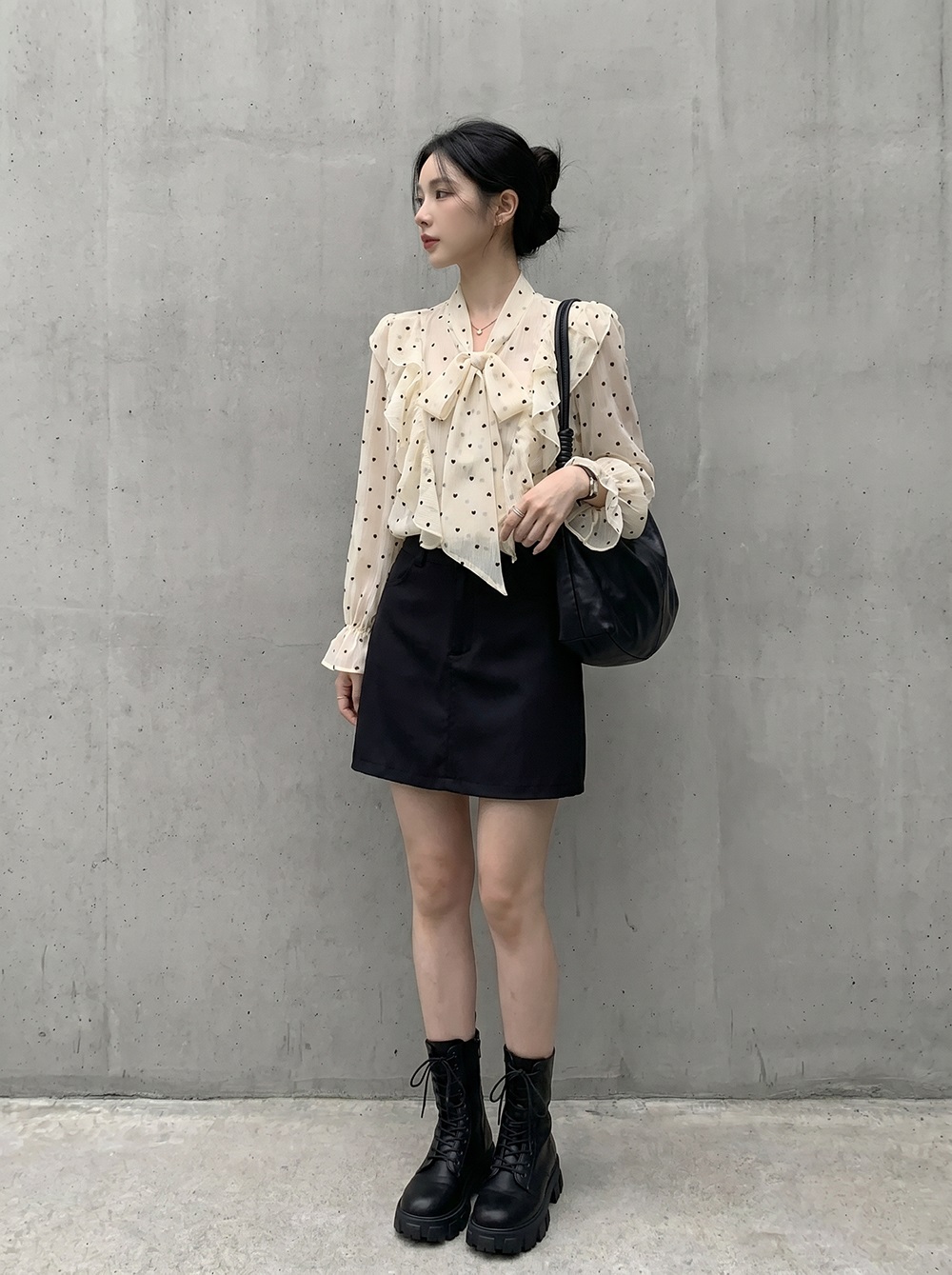 シースルーボウタイフリルベーシック長袖ドットブラウス | 詳細画像3