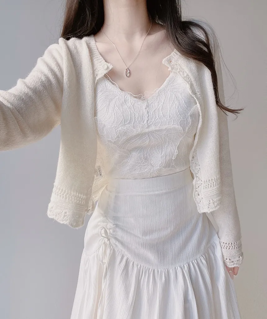 花柄レースVネックキャミソール | mirangmirang | 詳細画像12