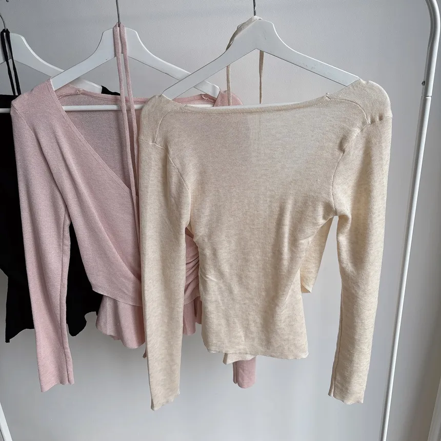 Vネックラップ調アンバランス長袖ニット | mirangmirang | 詳細画像41