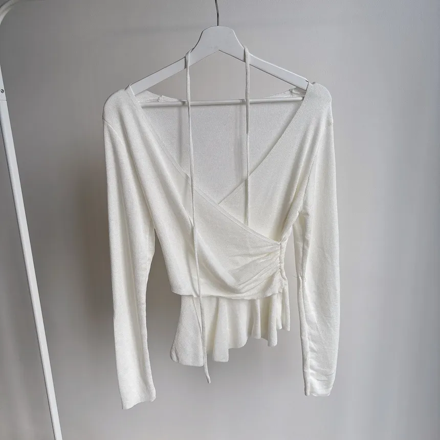 Vネックラップ調アンバランス長袖ニット | mirangmirang | 詳細画像42