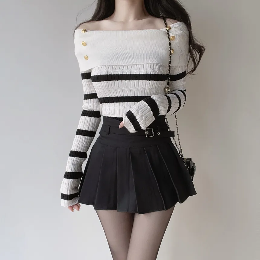 ボタンオフショルダーケーブル長袖ボーダーニット | mirangmirang | 詳細画像3