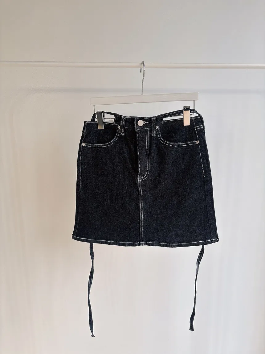 ノンウォッシュステッチストラップミニスカート | mirangmirang | 詳細画像15