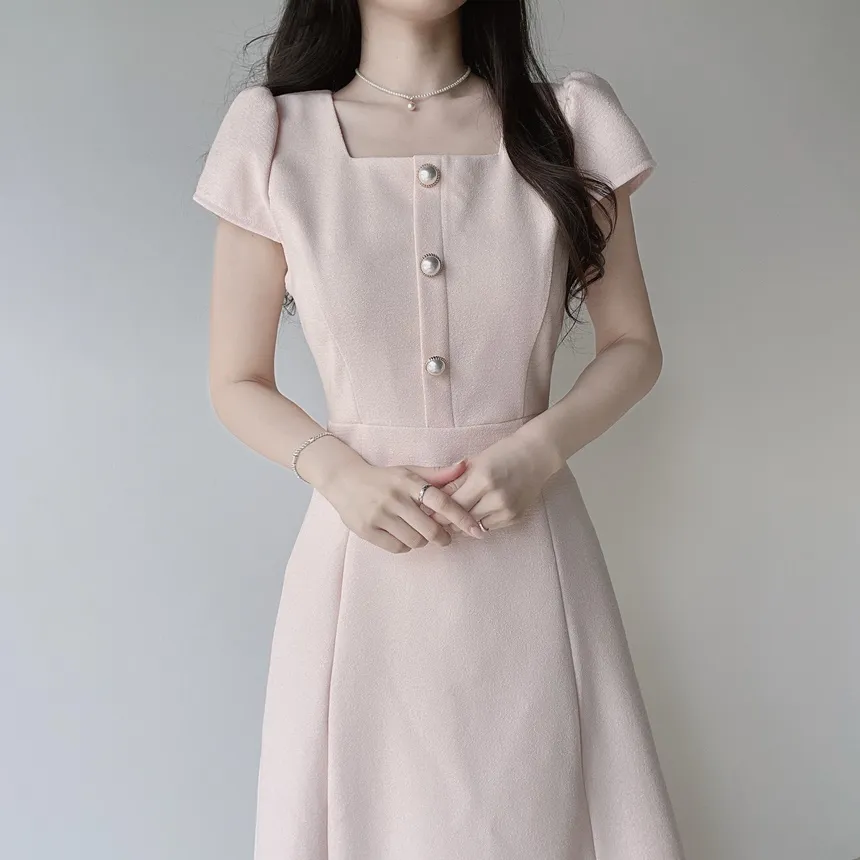 パール調ボタンパフスリーブロング半袖フレアワンピース | mirangmirang | 詳細画像3