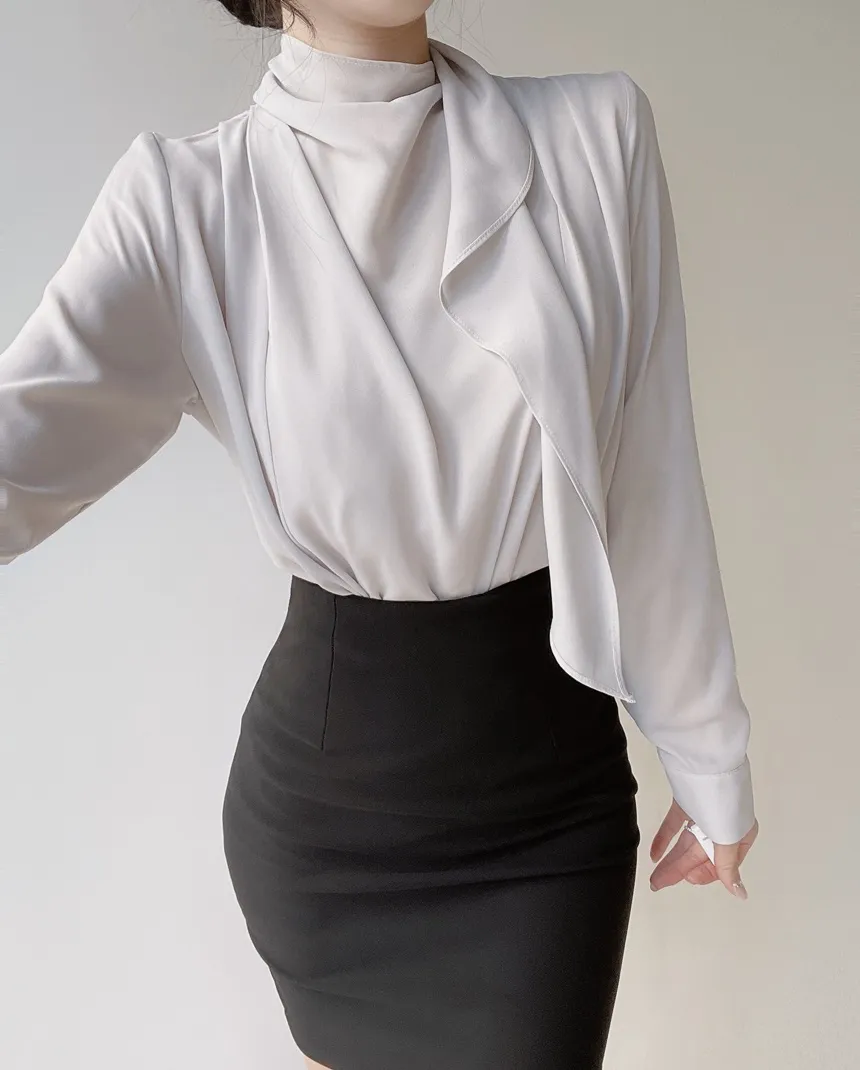 ボウタイピンタック長袖ブラウス | mirangmirang | 詳細画像14