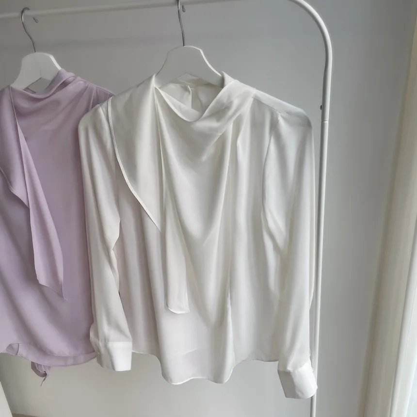 ボウタイピンタック長袖ブラウス | mirangmirang | 詳細画像19